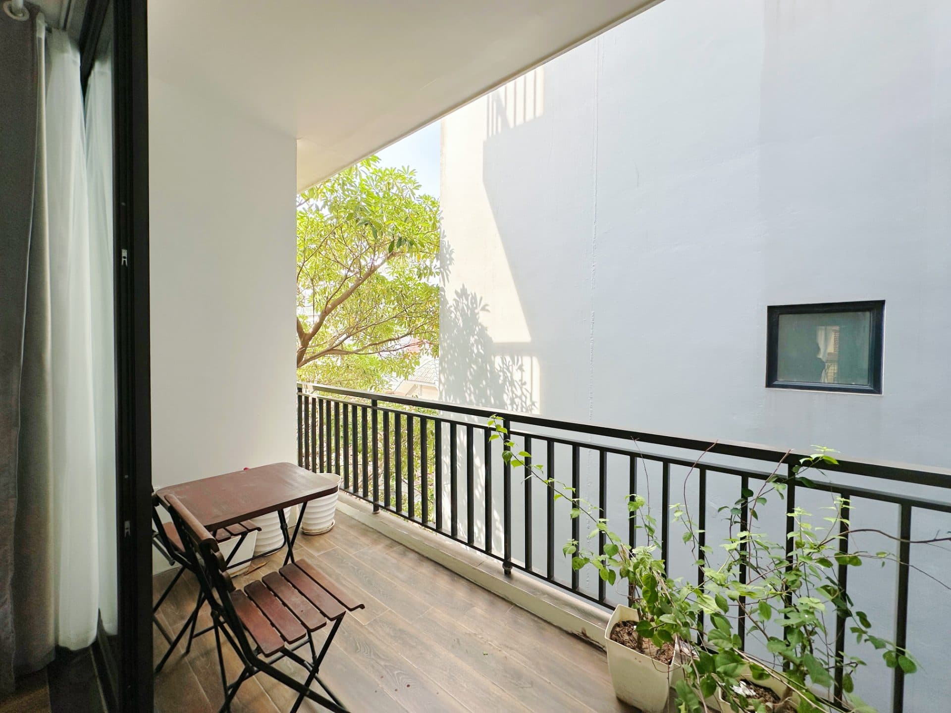 Balcony 1 Bedroom on To Ngoc Van 2