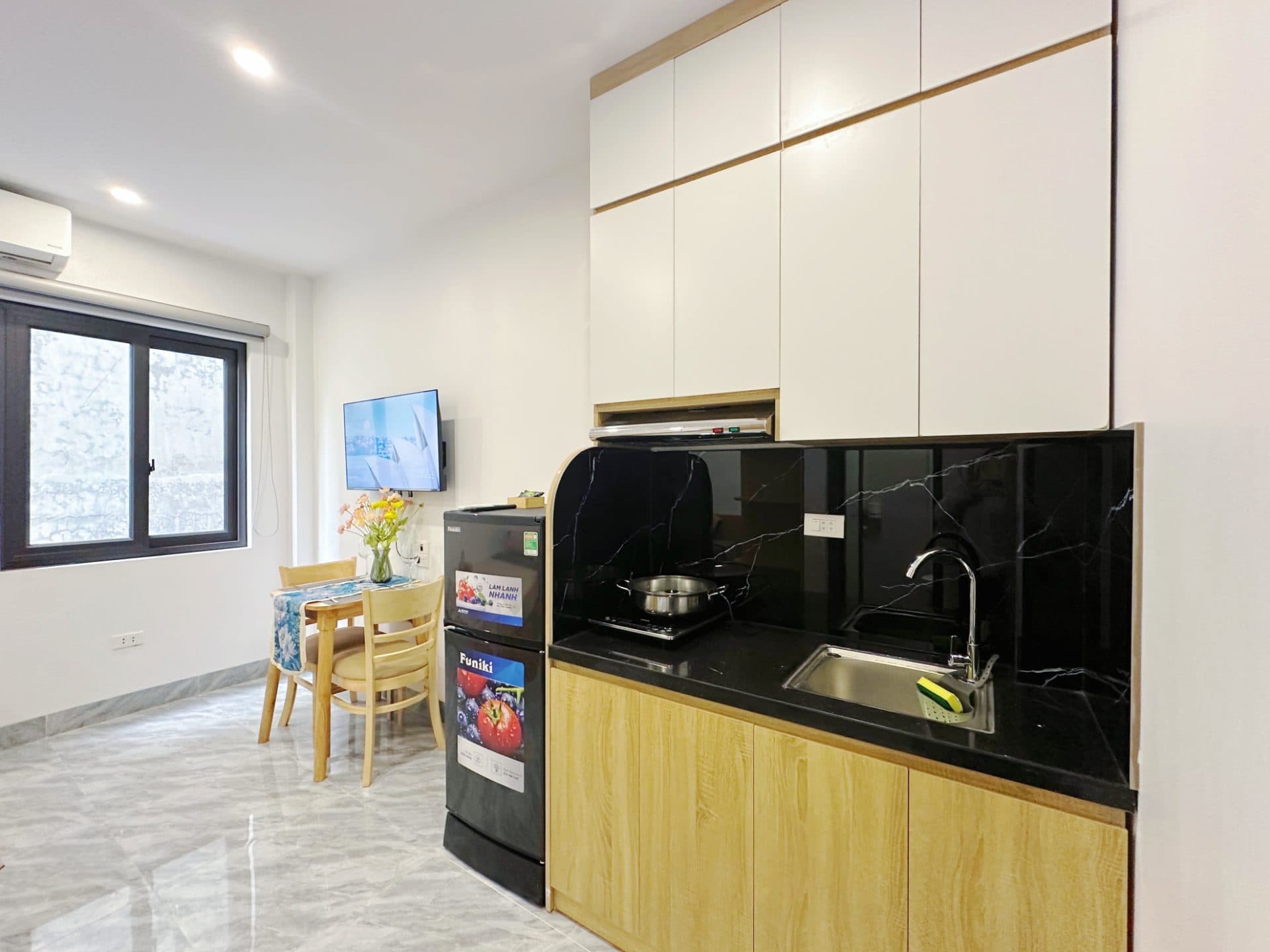 Small Budget Friendly Studio in Tay Ho