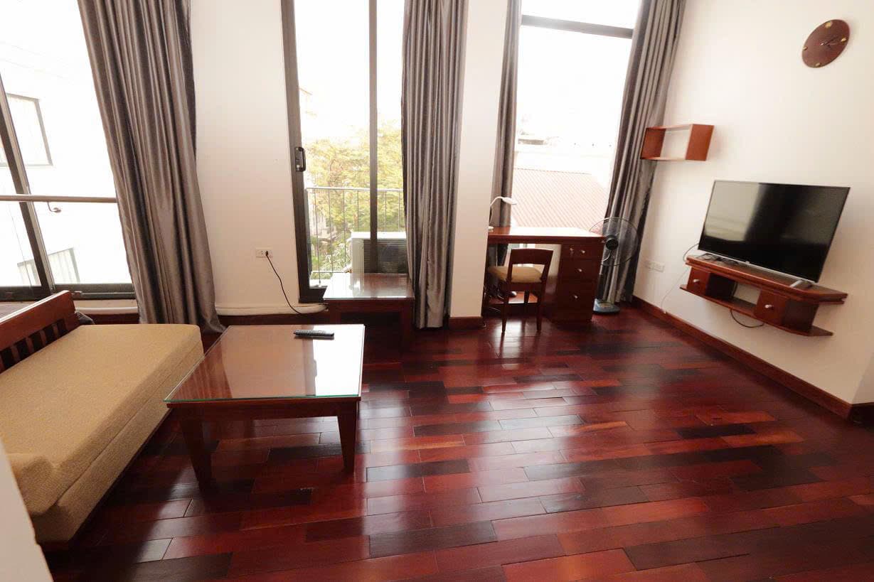Warm & Elegant Studio Apartment on Dao Tan Street