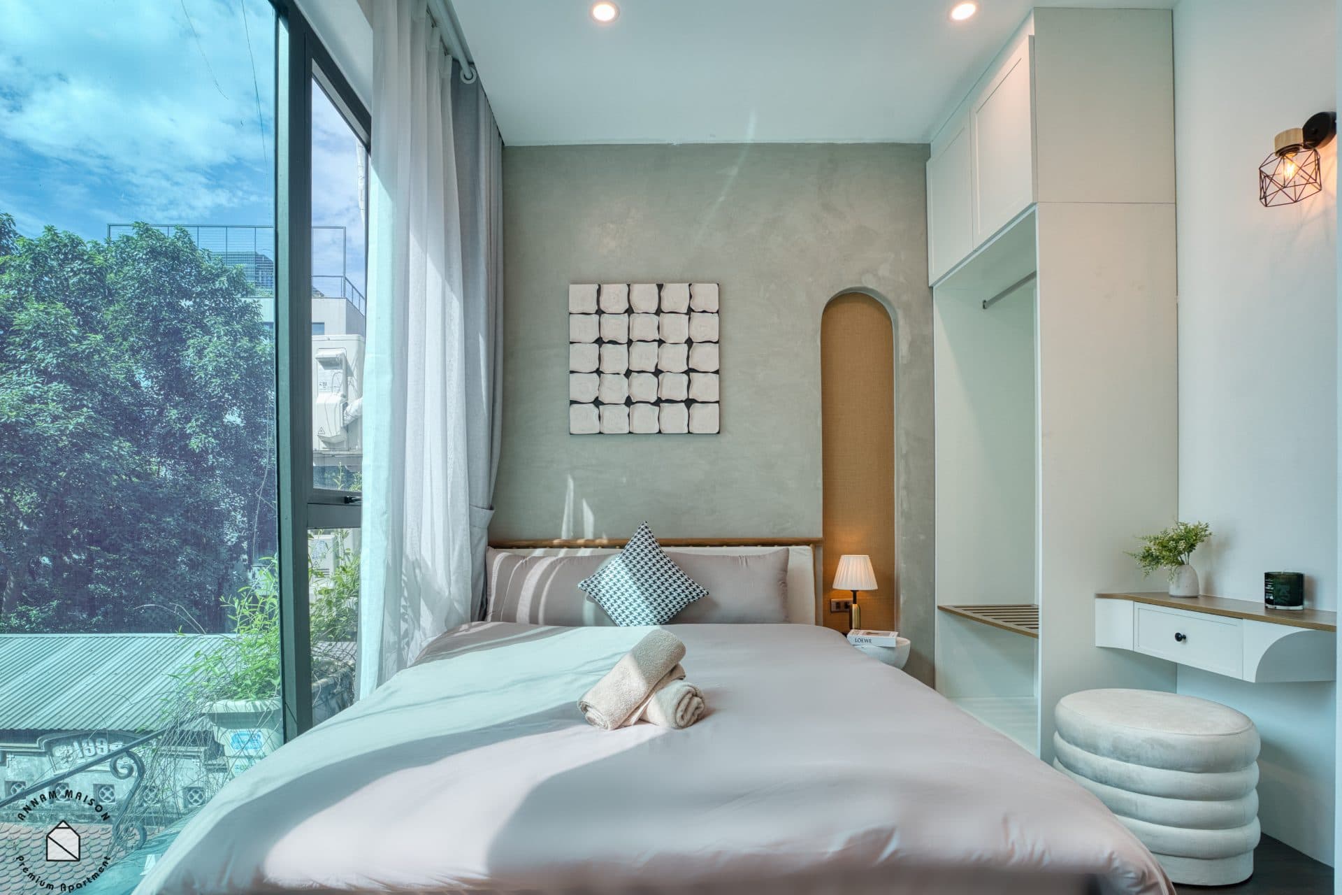 Cozy 1 bedroom apartment on Xom Chua street 2