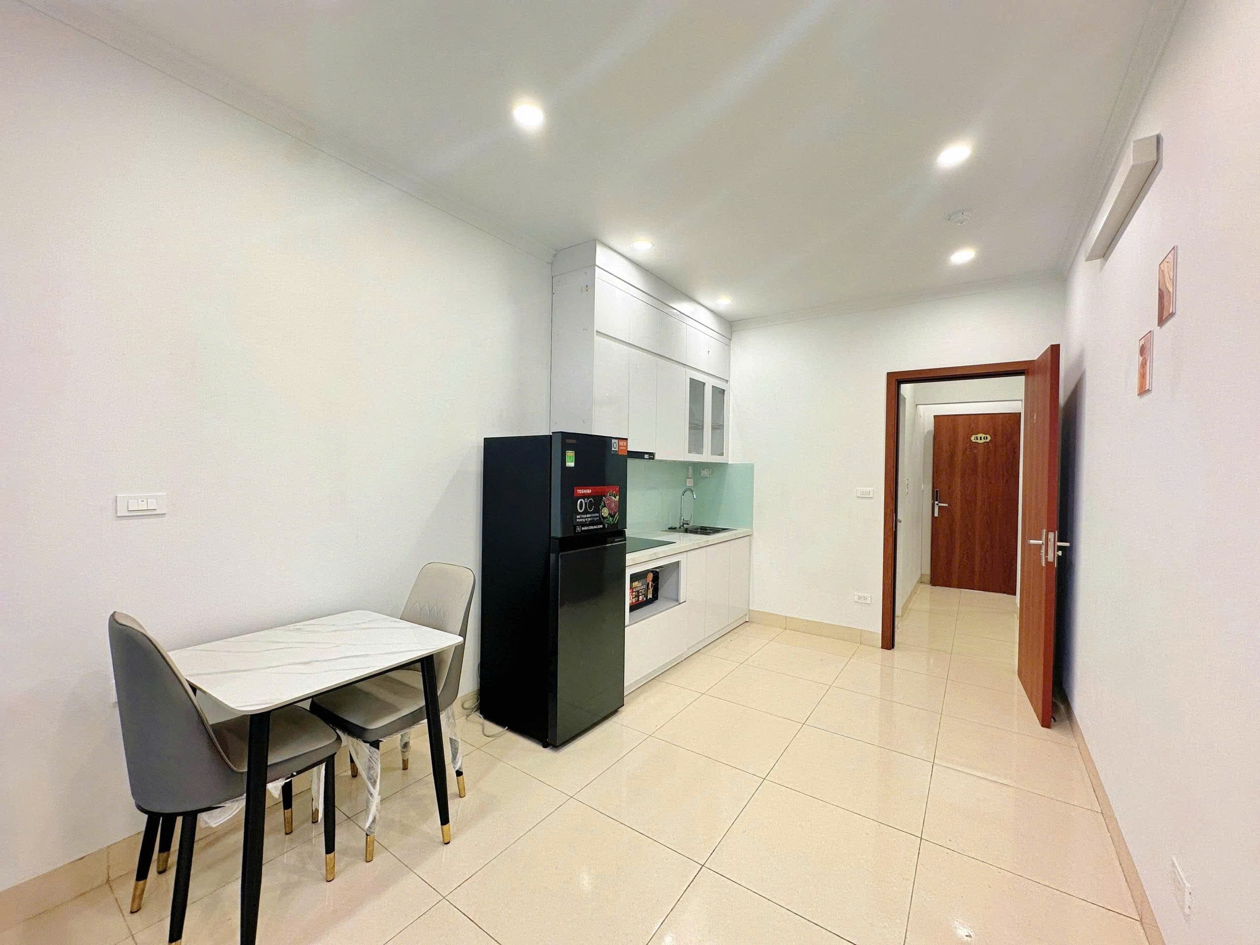 A Quiet Corner on Dang Thai Mai Street - 2 Bedroom Apartments 3