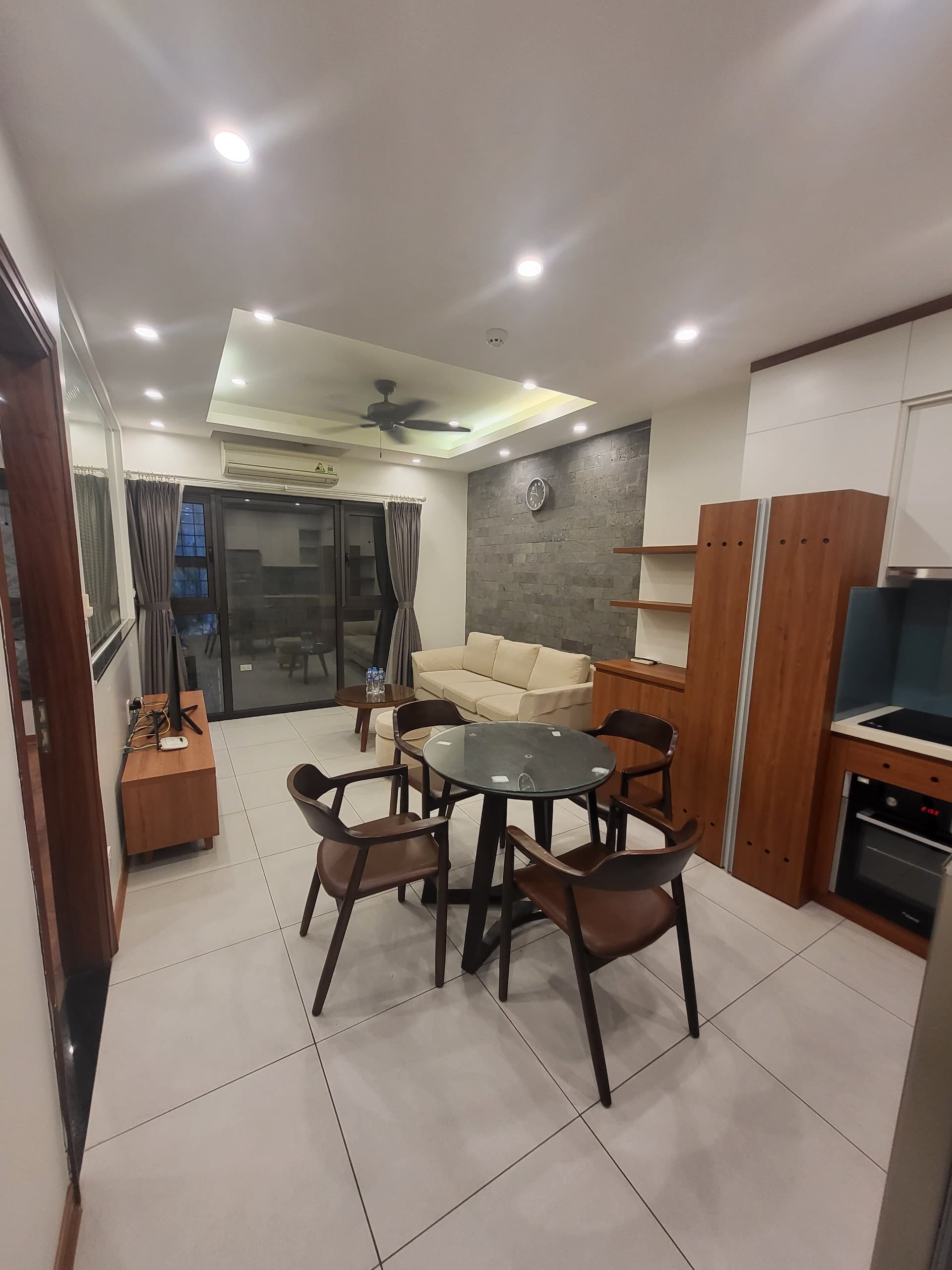 Balcony 2-Bed Apartment in Tay Ho 3