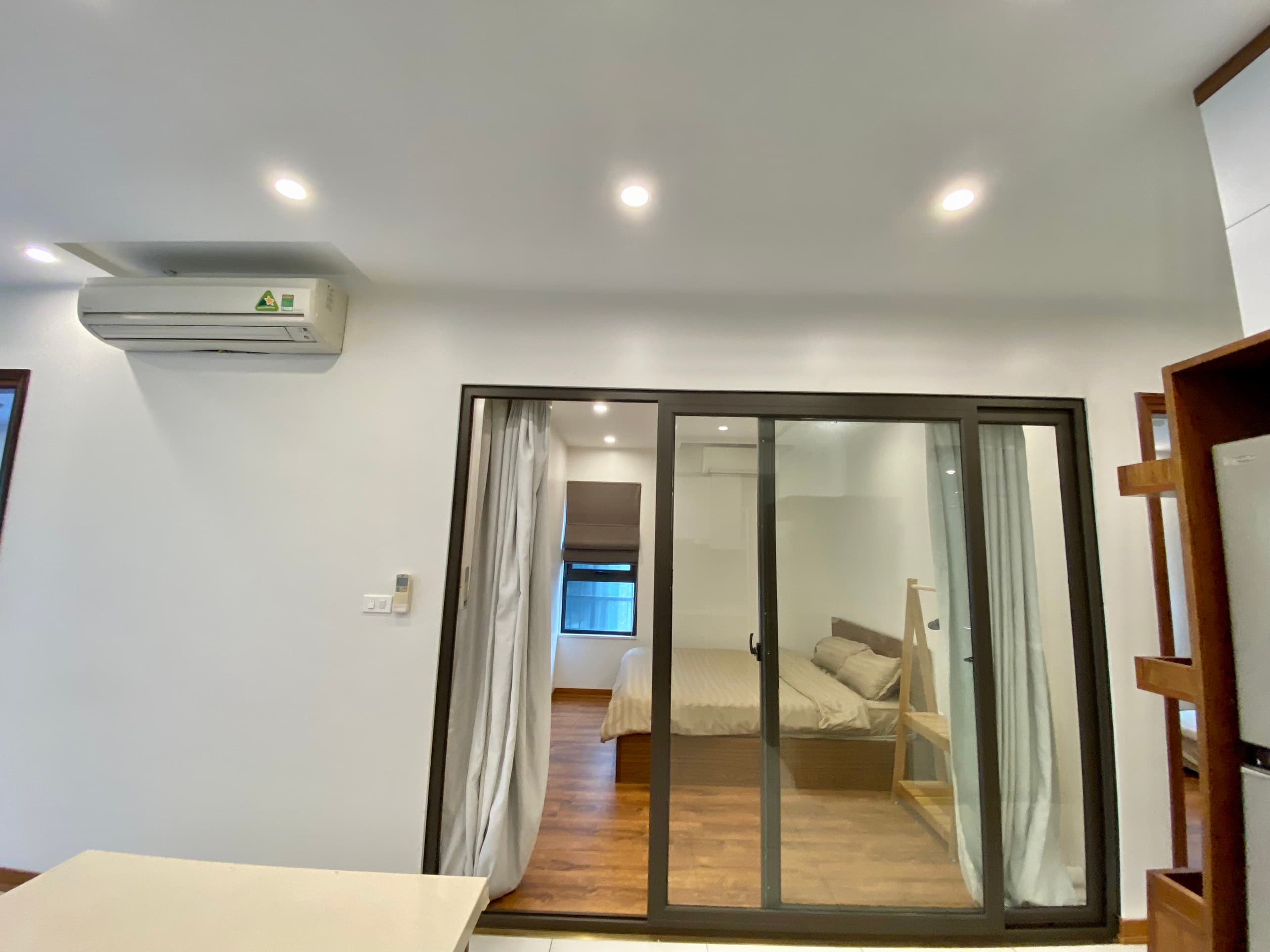 Comfortable 3-Bed Apartment in Tay Ho 3