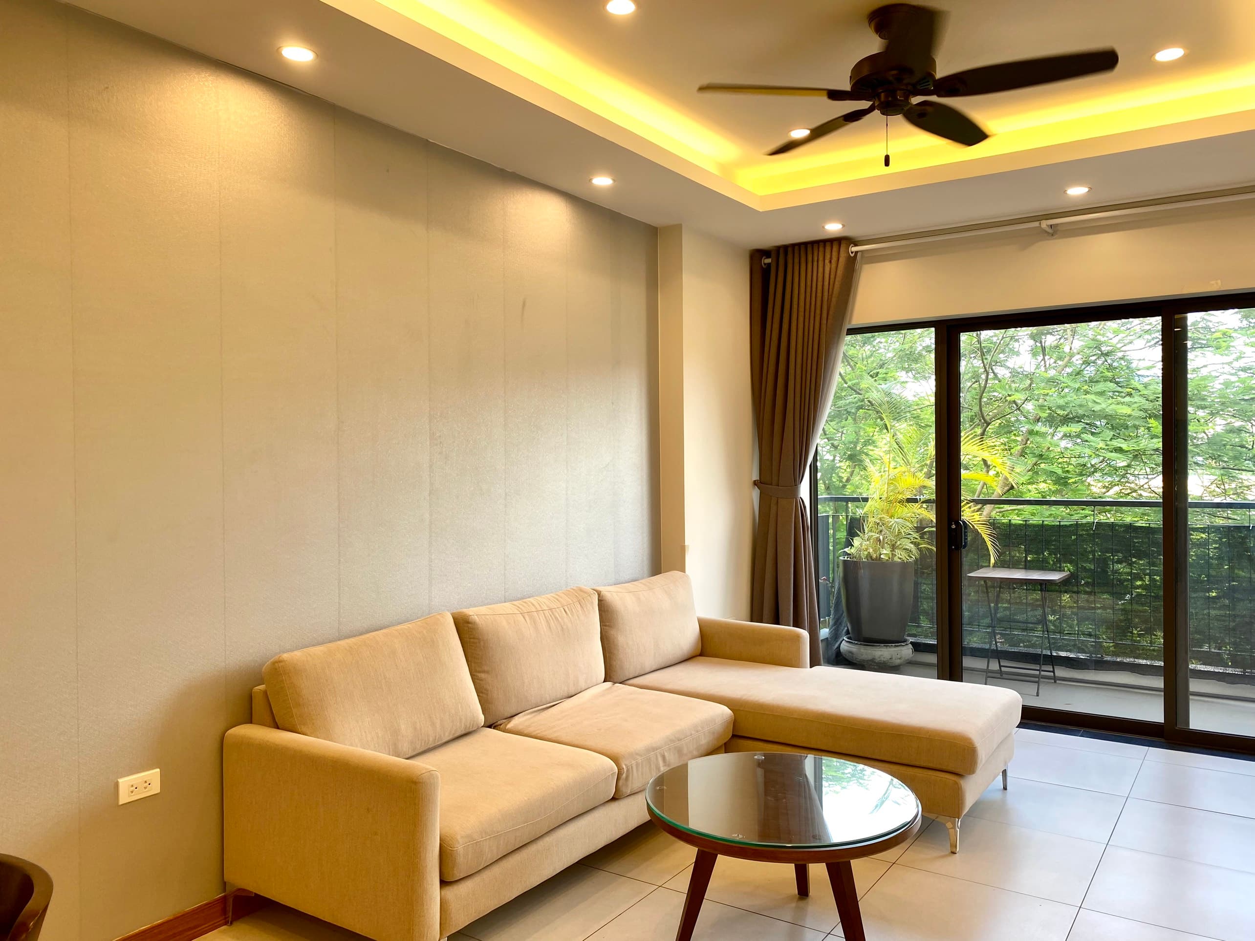 Comfortable 3-Bed Apartment in Tay Ho