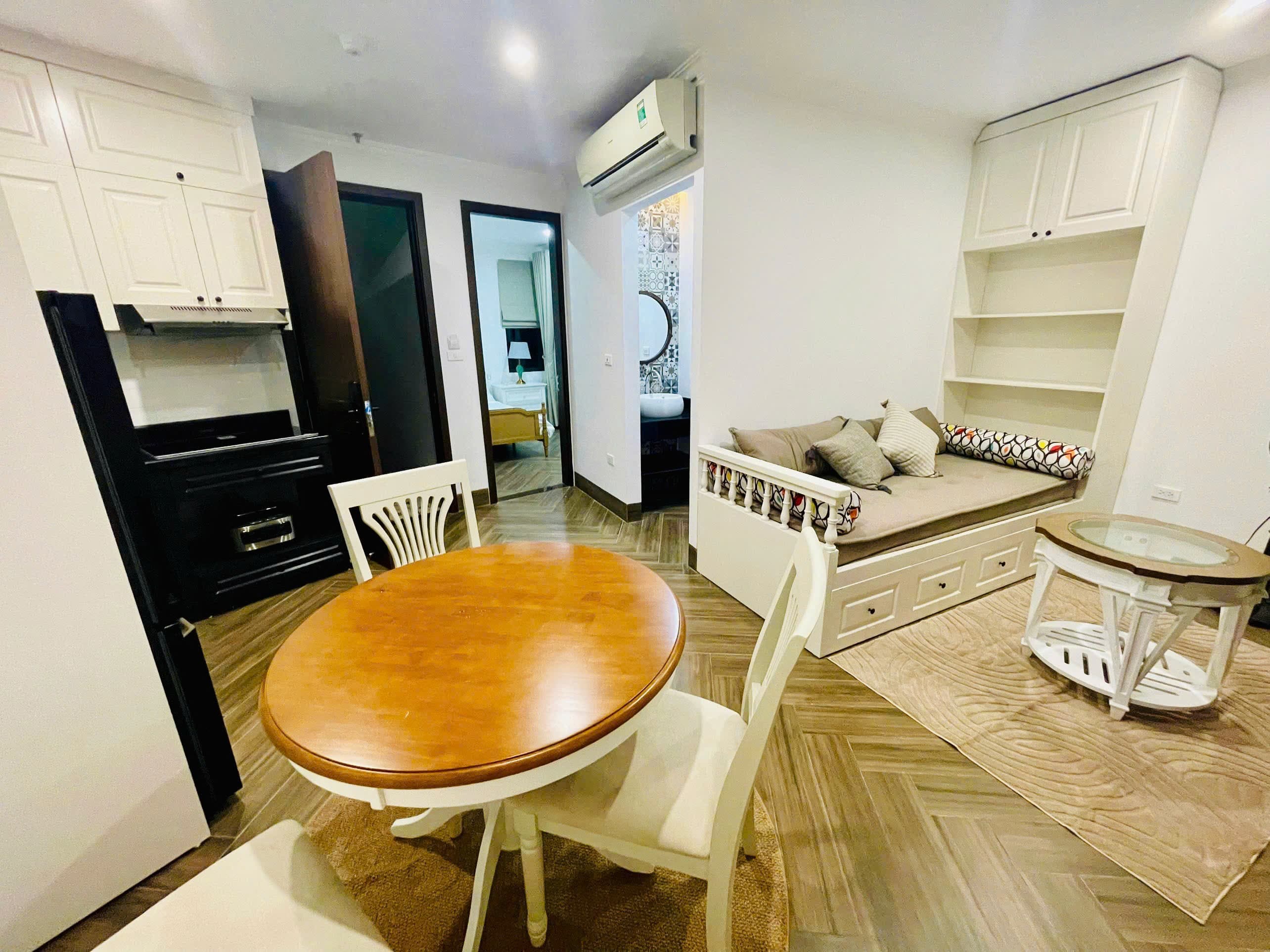 1 Bedroom Apartment with Massive Balcony on Lo Duc in Hai Ba Trung 2