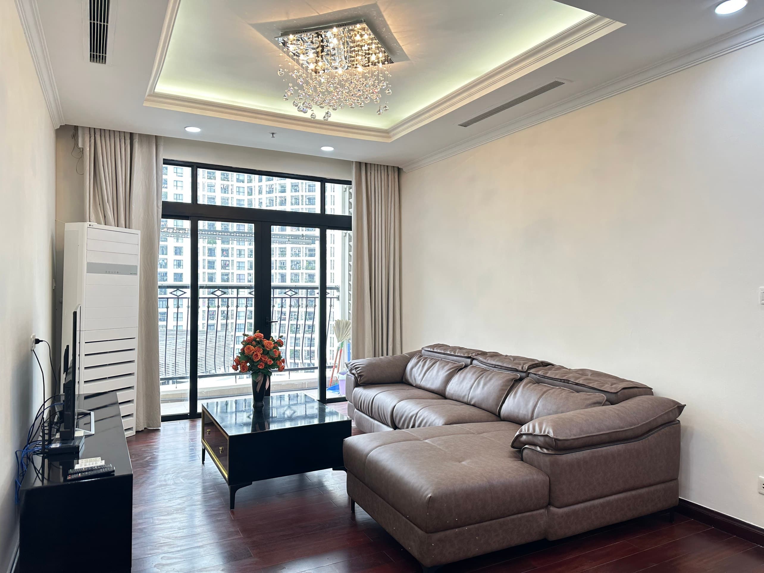 Modern-Styled 2 Bedrooms in Royal City 2