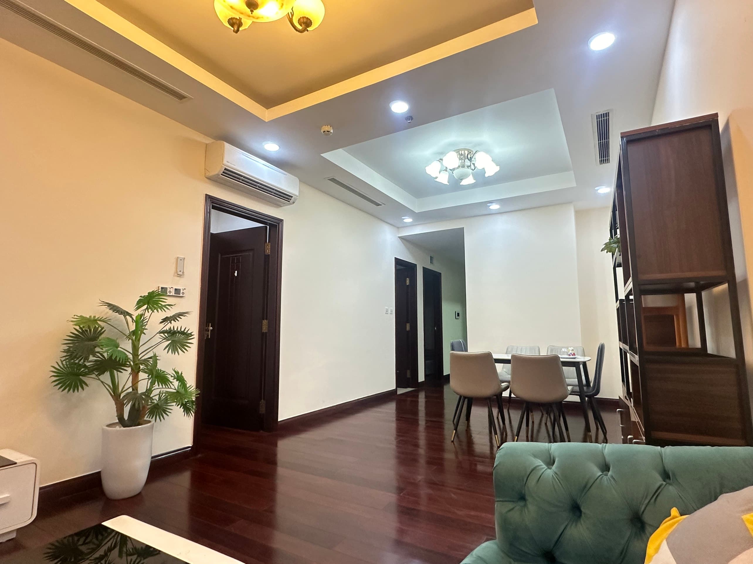 Bright Scenic View 2 Bedrooms in Royal City 2