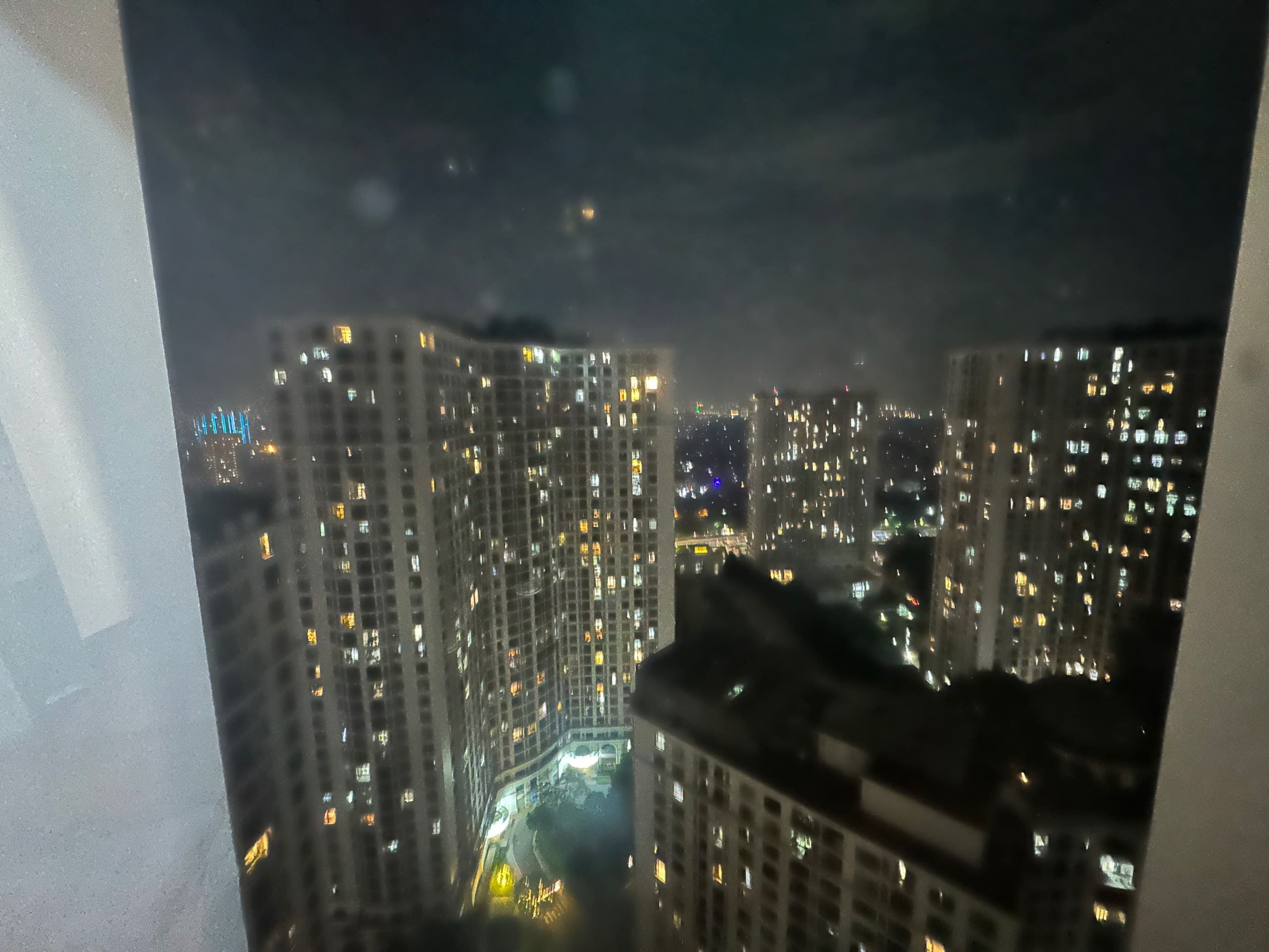 Bright Scenic View 2 Bedrooms in Royal City