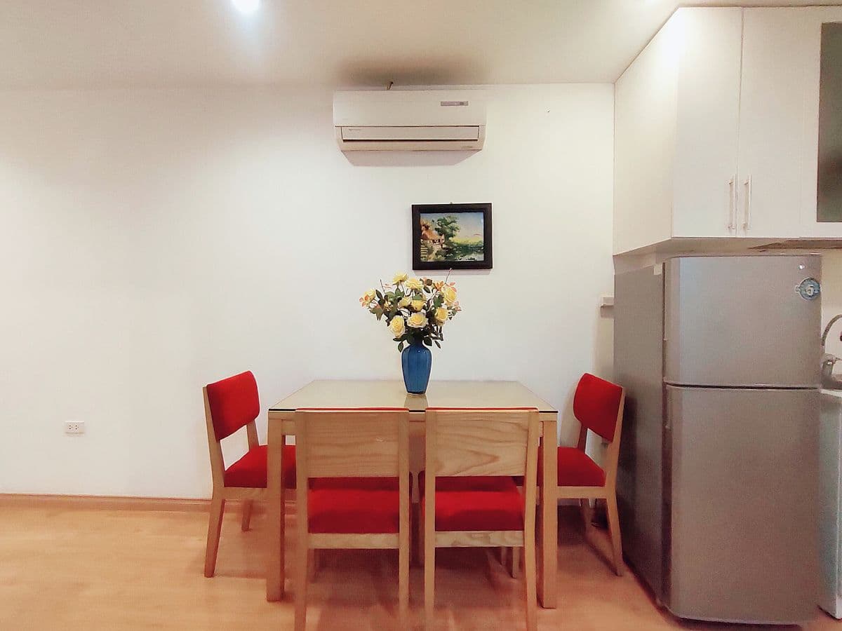 Cozy 1 bedroom apartment on Mai Hac De street 3