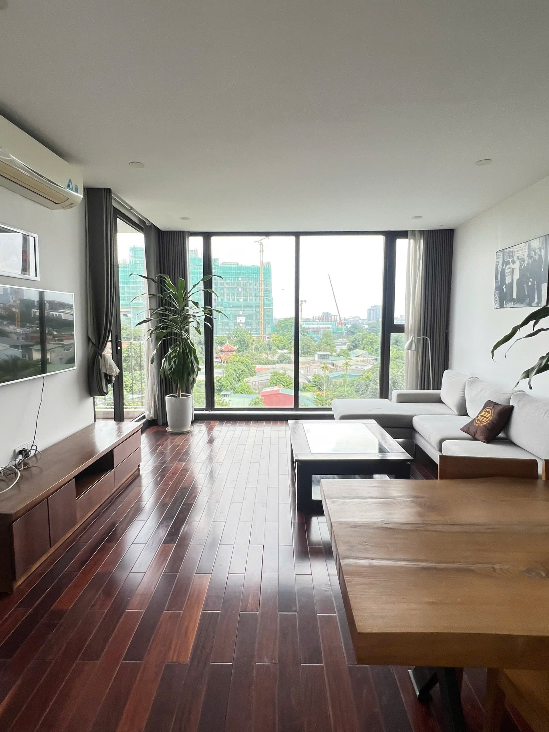 Homely 2 Bedroom Apartment in Xom Chua