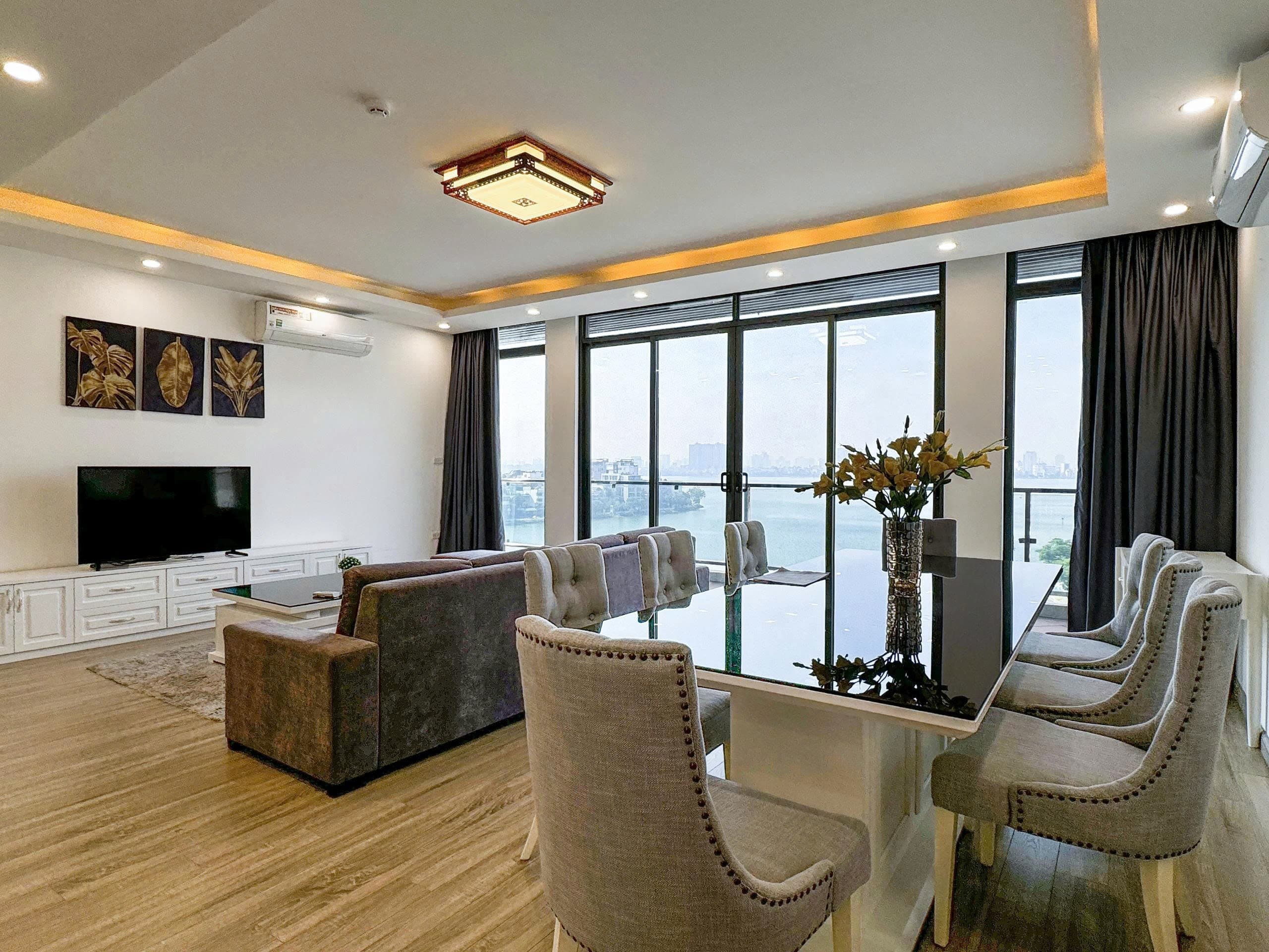 Stunning Lakeview apartment on Xuan Dieu street