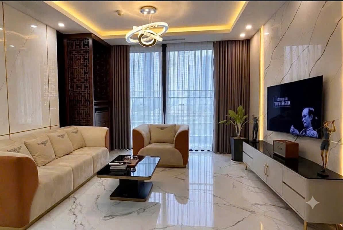 Modern styled High Rise in Tay Ho