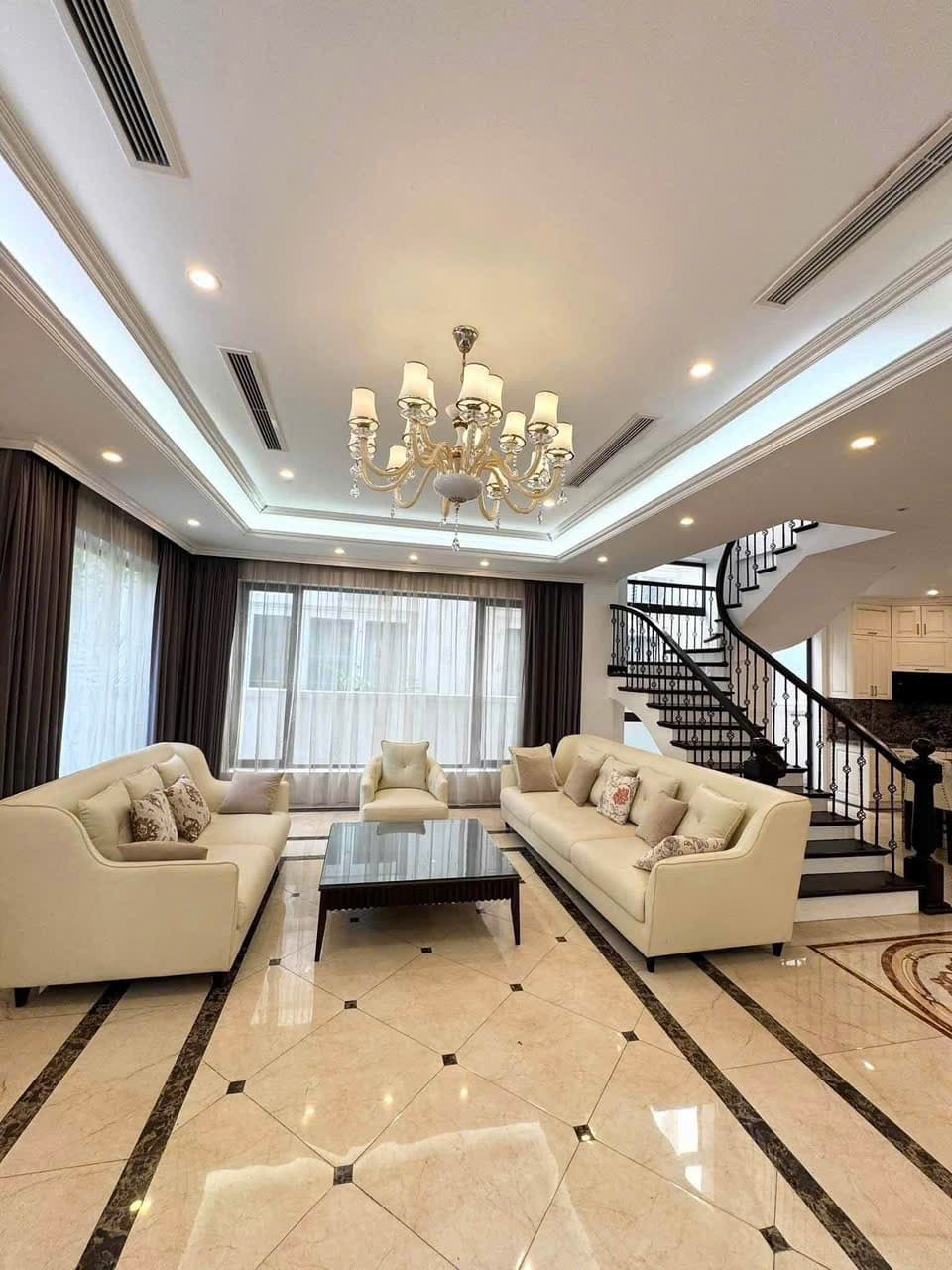 4-Bedroom Villa for Rent at Hoa Phuong 7, Vinhomes Riverside