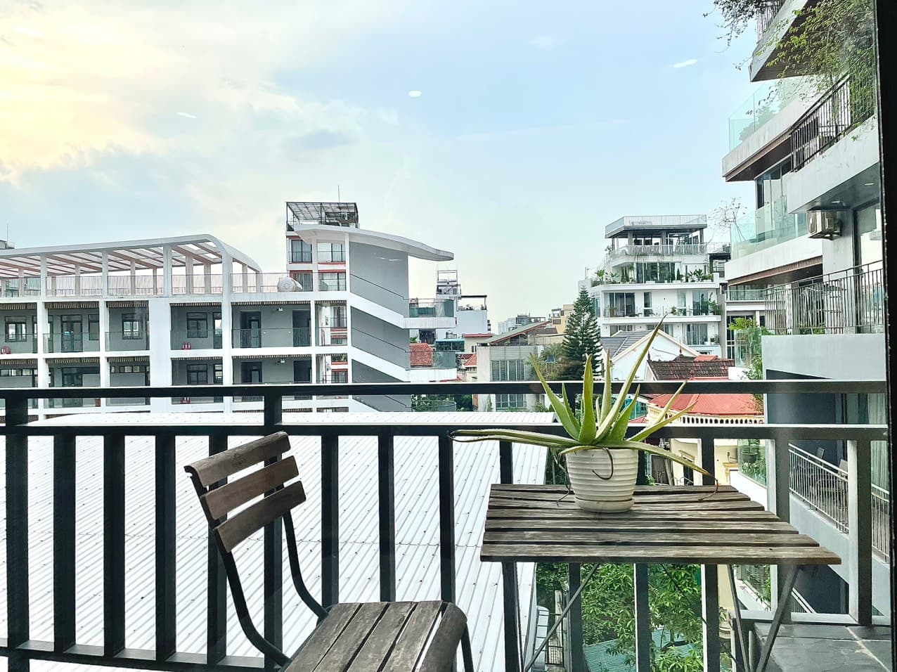 Balcony 1-Bed Apartment for Rent in West Lake, Hanoi