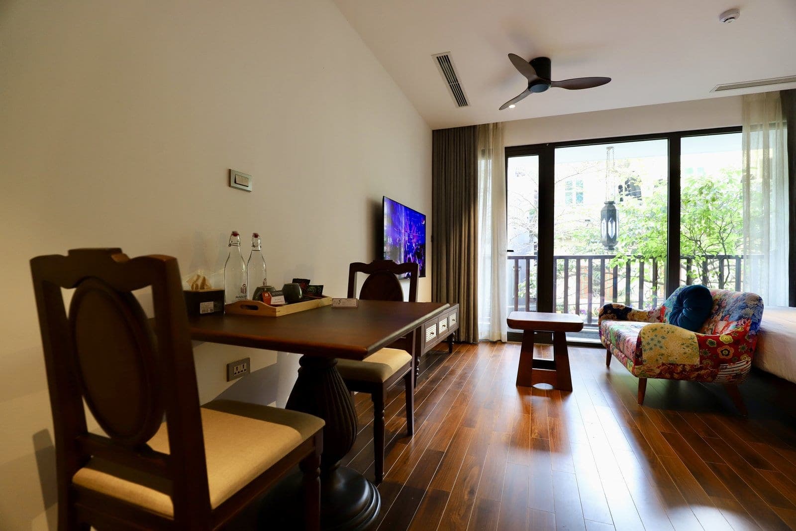1-Bedroom Apartment with Balcony on Lạc Chính, Ba Đình · Unit 202