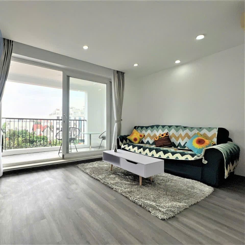 Neat 1-Bedroom Apartment 11/44 To Ngoc Van Tay Ho