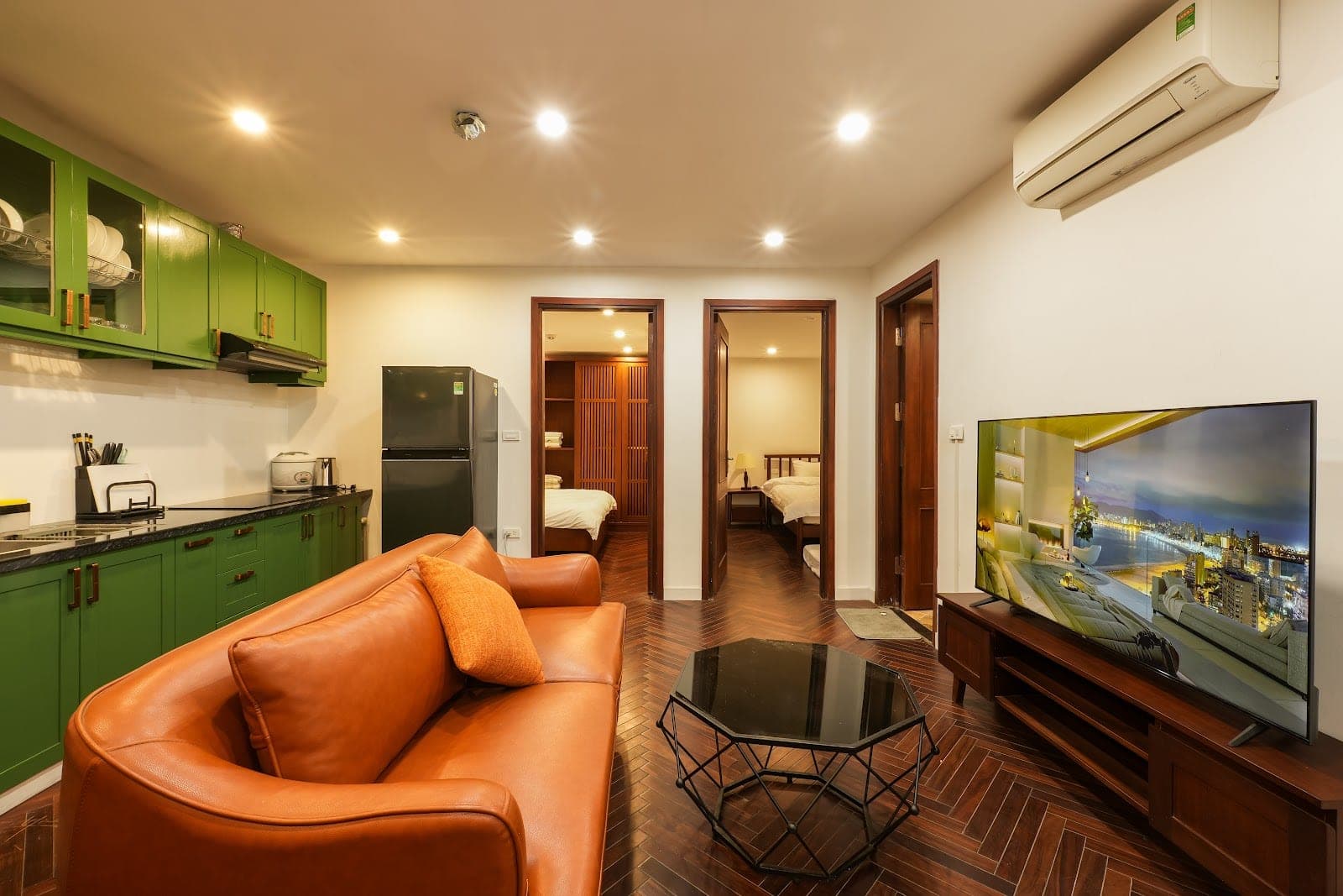Lake View 2-Bed Apartment for Rent in West Lake, Hanoi