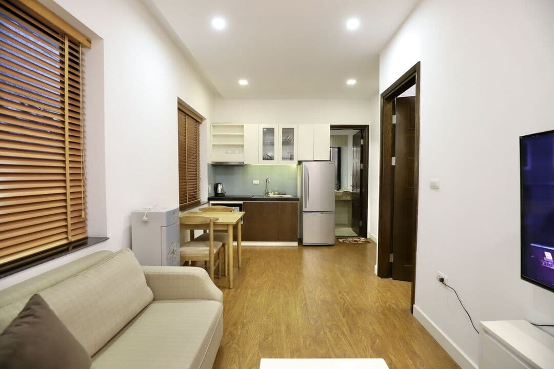 Serviced 1-Bed Apartment in Tay Ho 3