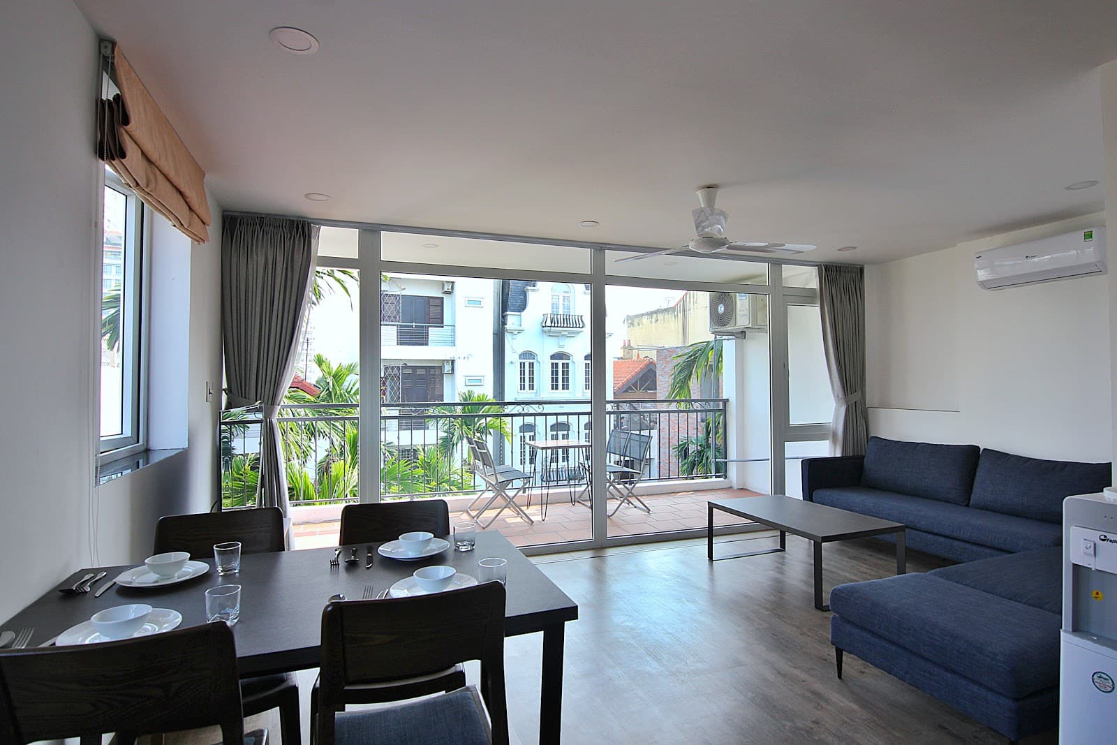 Well Managed Apartment on 12/2/5 Đặng Thai Mai, Vietnam