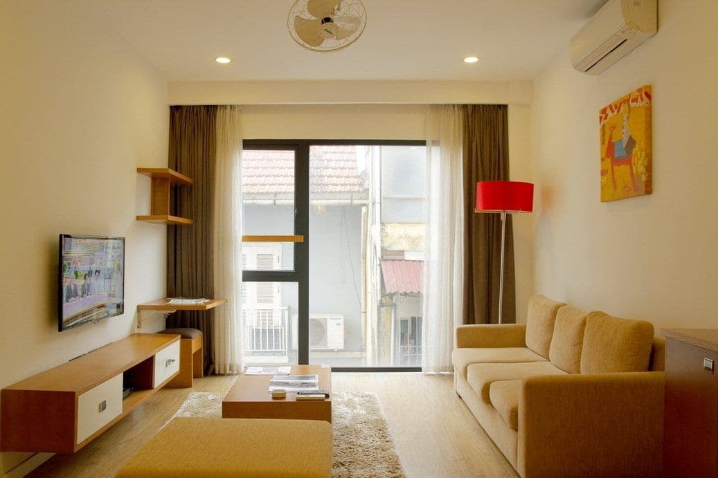1-Bedroom Apartment with Balcony on Đào Tấn, Ba Đình · Unit 402
