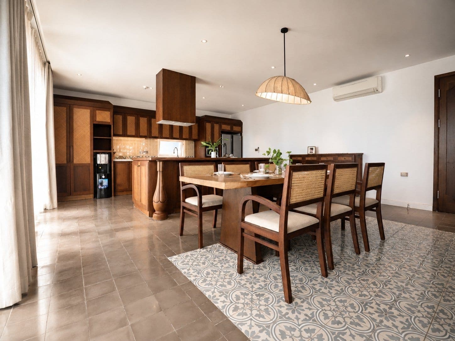 Three-Bedroom Apartment with Balcony at 19/45 To Ngoc Van, Tây Hồ