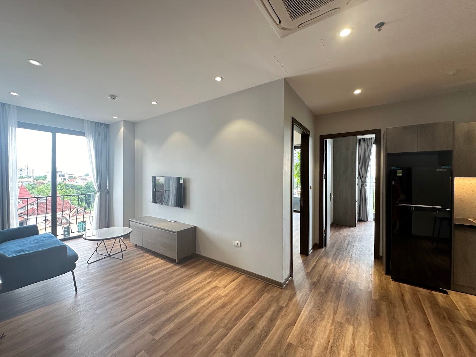 Stylish 2-Bed Apartment in Tay Ho
