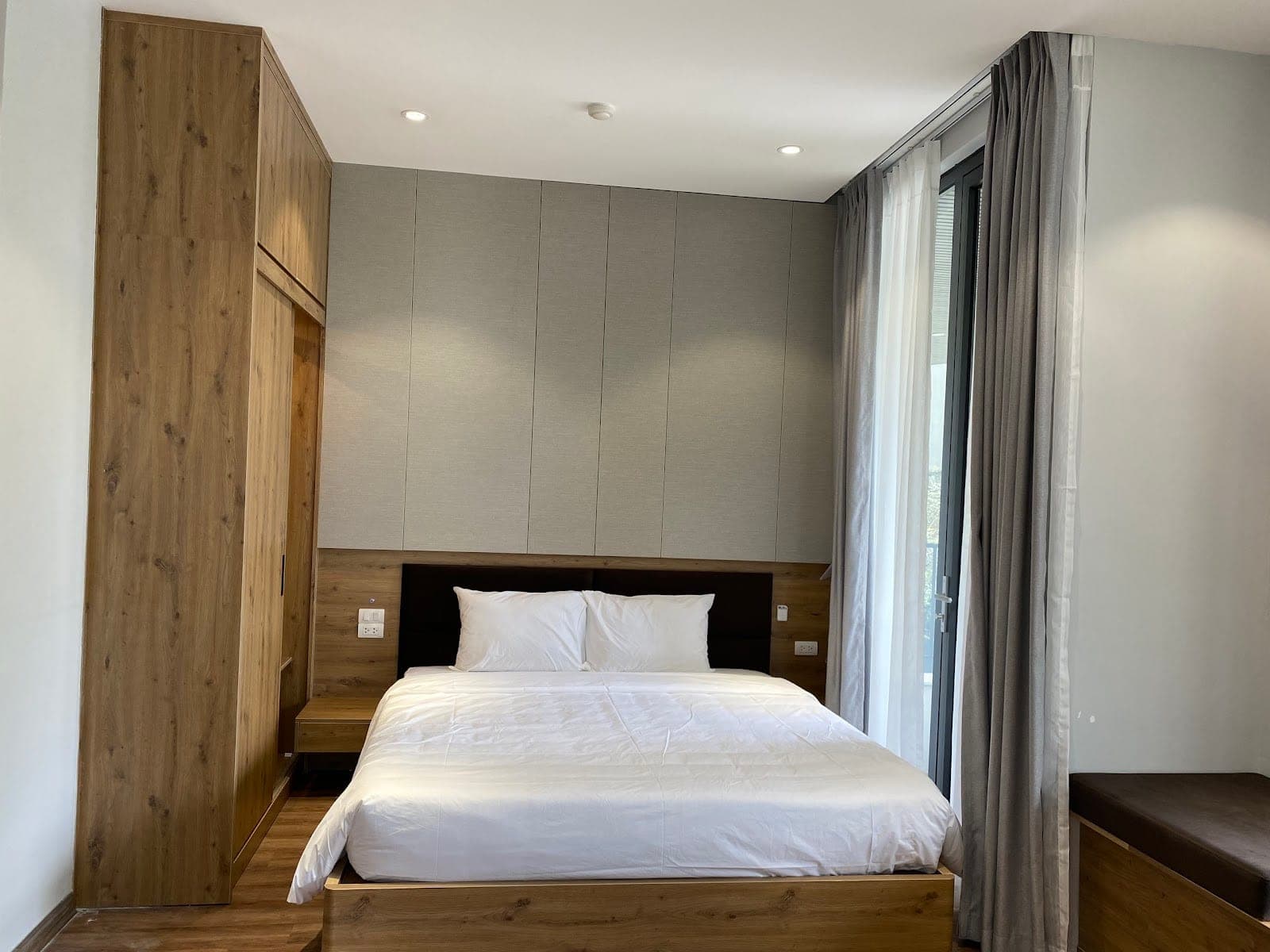 Stylish Studio in Tay Ho 2