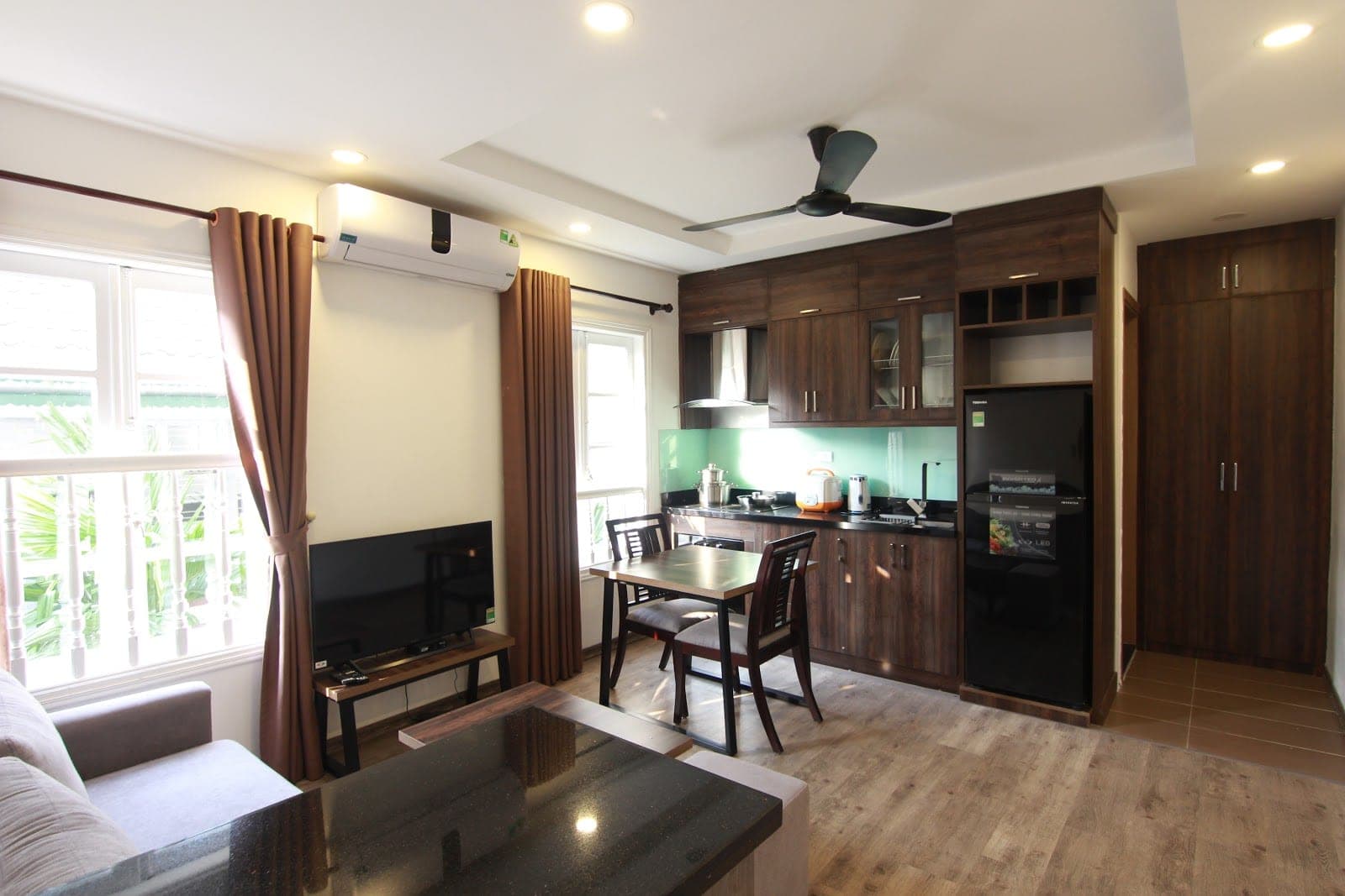 Welcoming 1-Bedroom Apartment in Tây Hồ · 32/18 Tô Ngọc Vân (Unit 403)