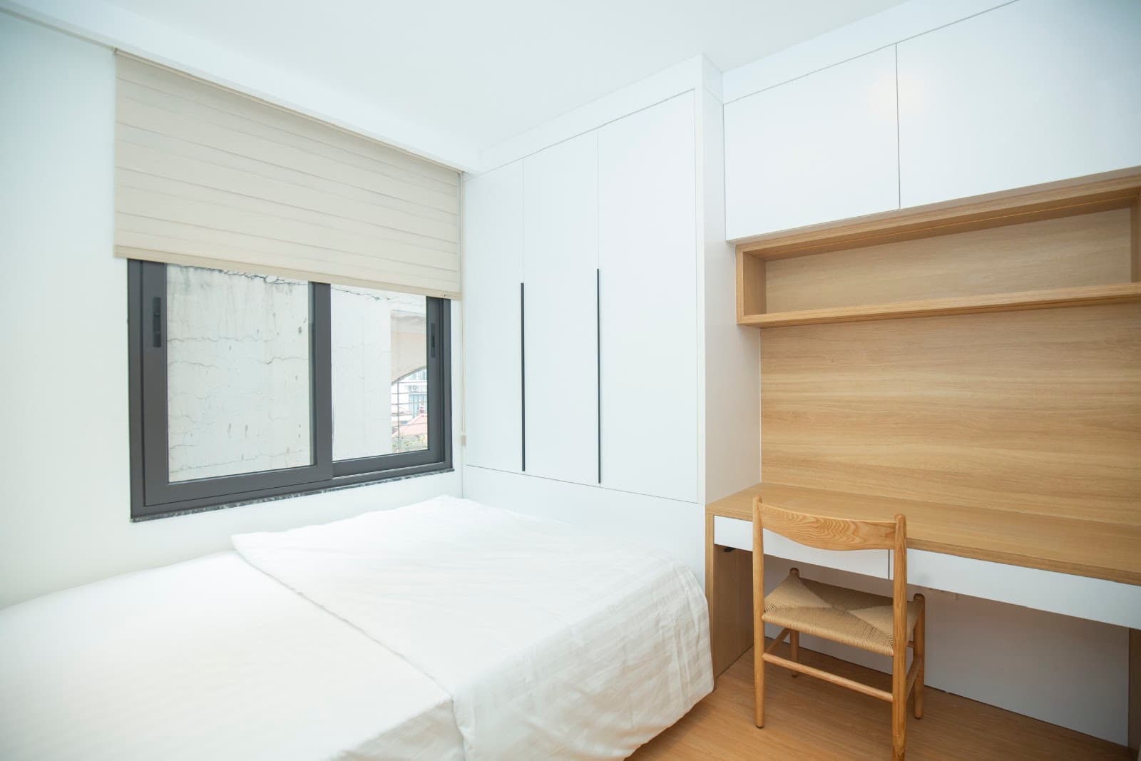 Newly Built 2-Bedroom Apartment on 31/46 Xuan Dieu, Tây Hồ 3