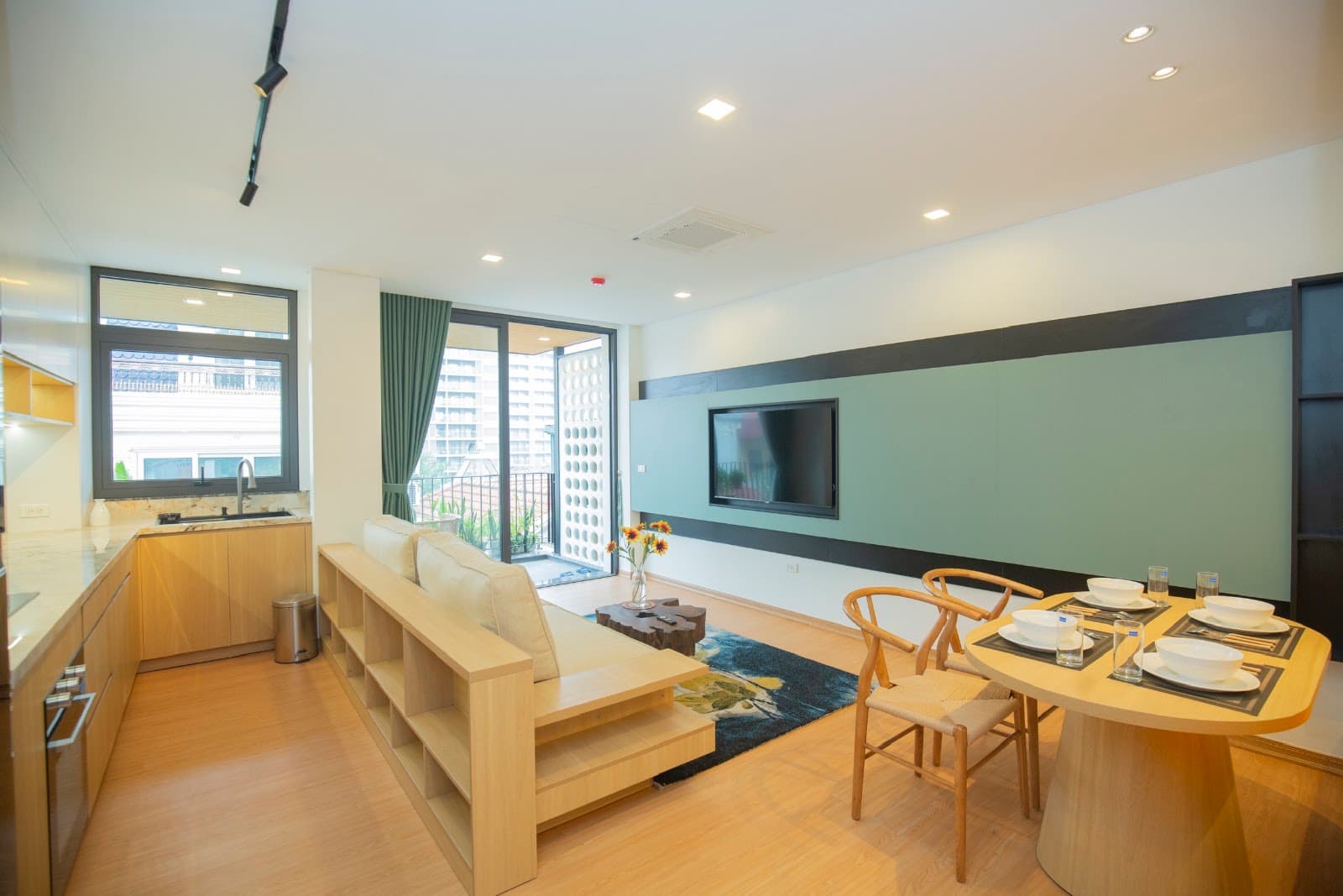 Newly Built 2-Bedroom Apartment on 31/46 Xuan Dieu, Tây Hồ