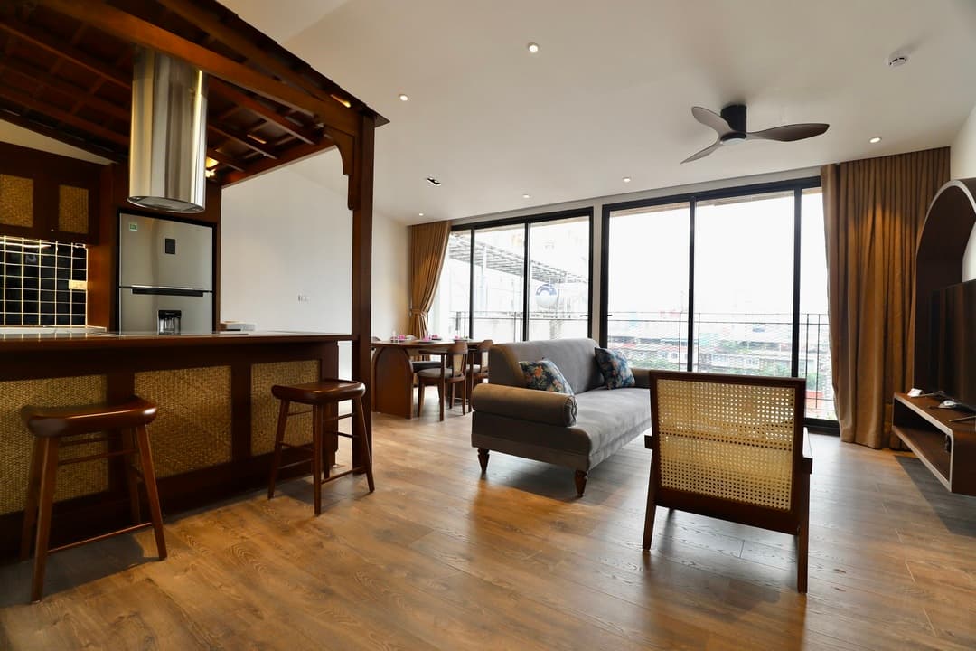 Modern Styled 2-Bed Apartment in Ba Dinh