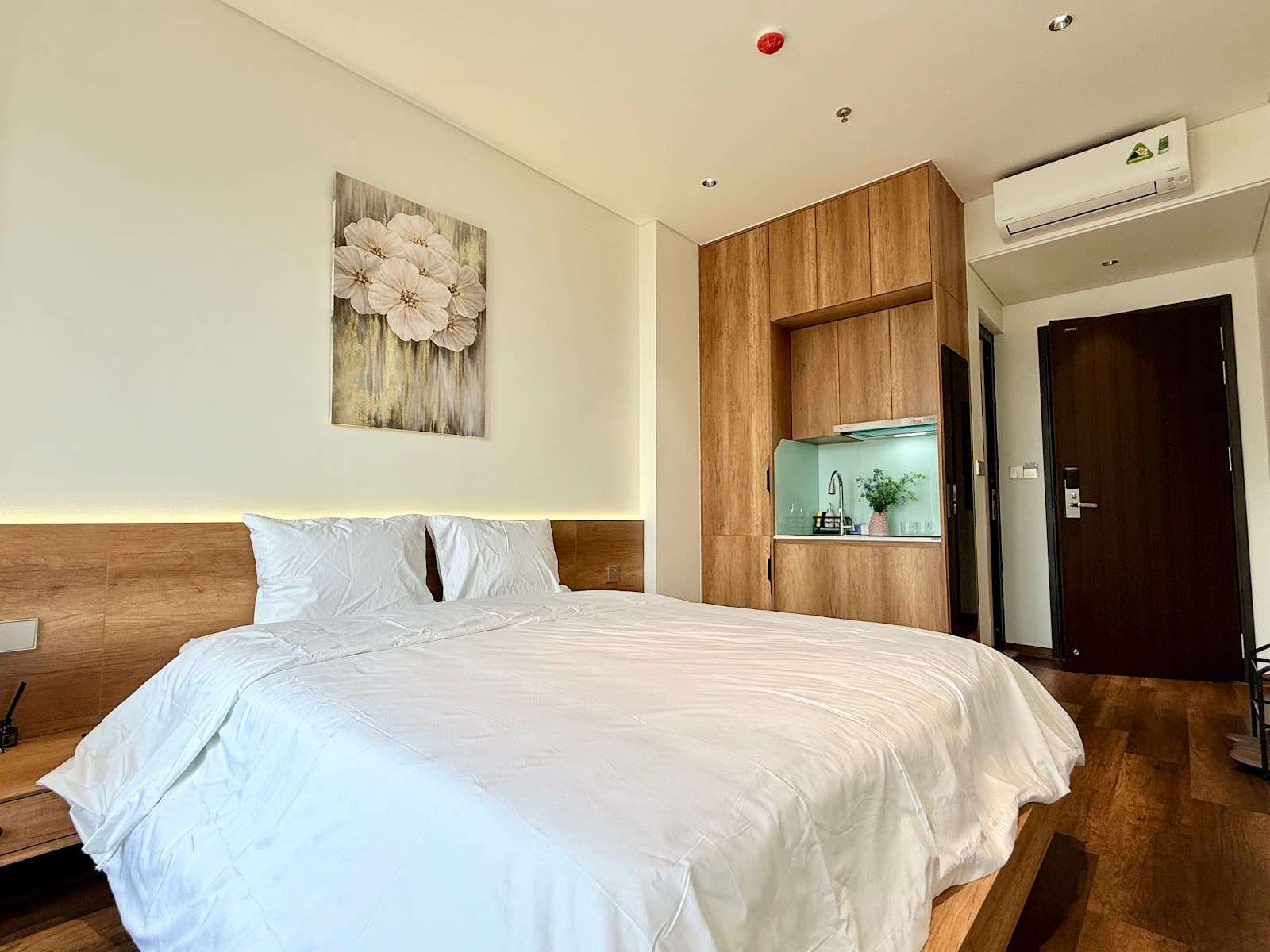 Studio Apartment on ngõ 2A Văn Cao, Ba Đình 2