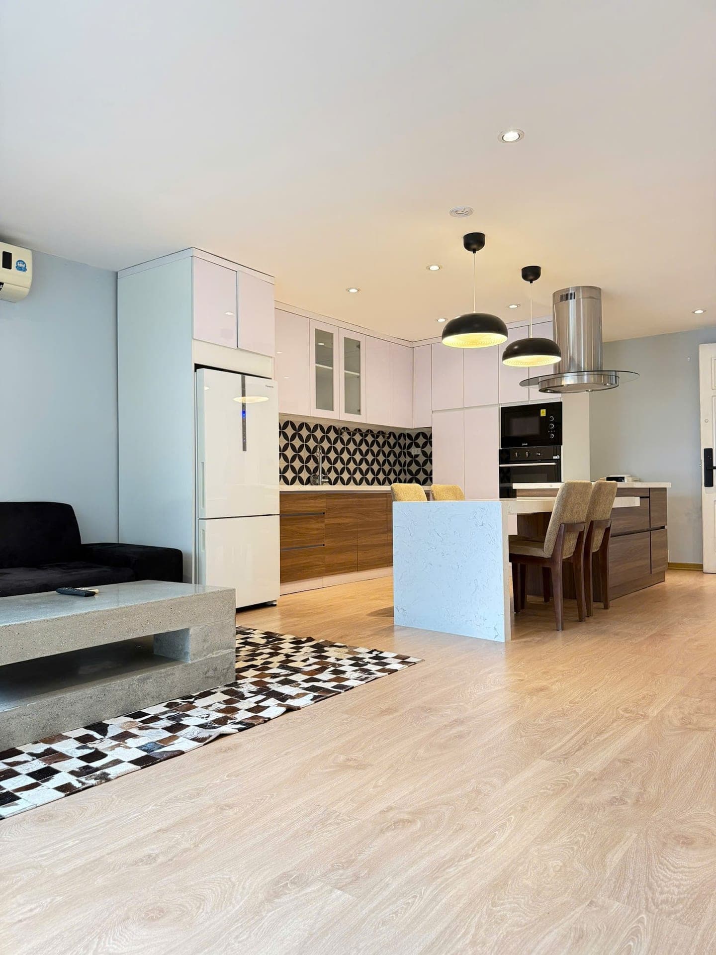 City View 2-Bed Apartment for Rent in West Lake, Hanoi