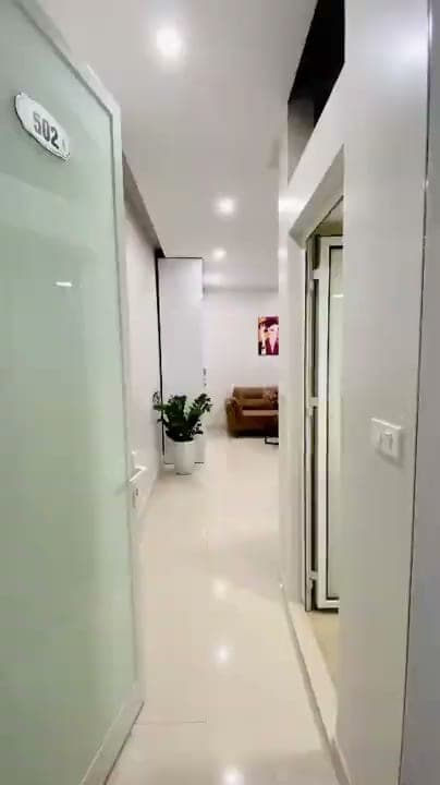 Lake View Studio in Tây Hồ · 30 Yên Hoa (Unit 402) 2