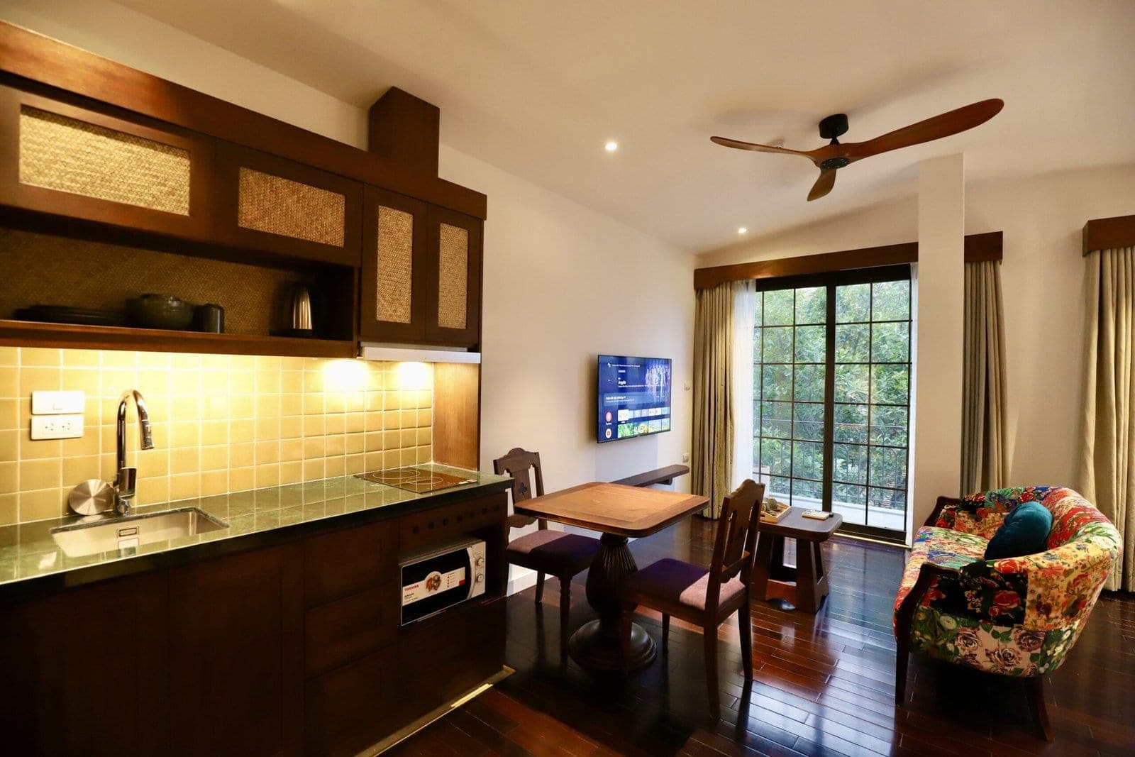 Beautiful Japanese Style Studio in Tay Ho 3