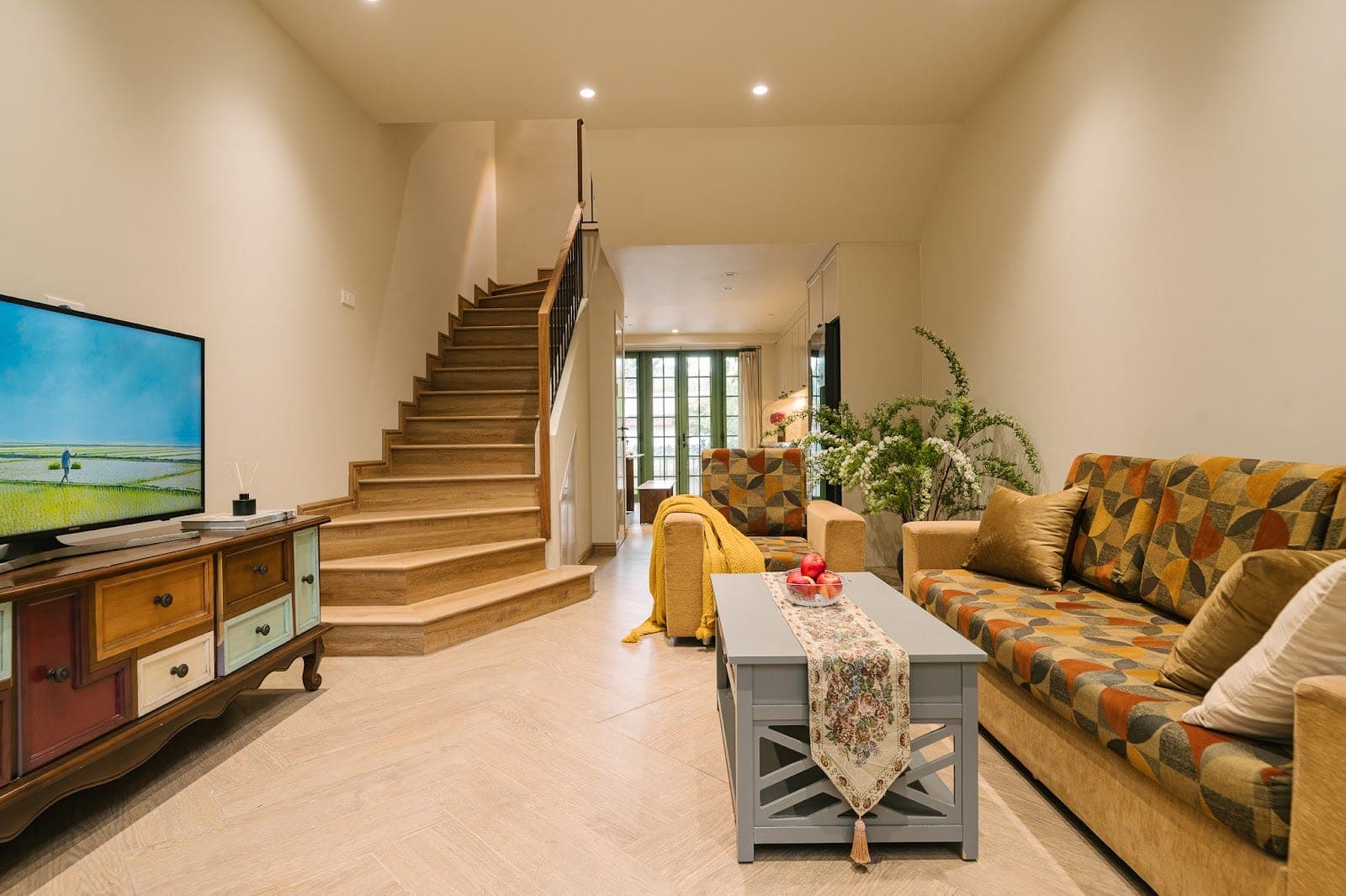 Lake View 3-Bed Apartment for Rent in West Lake, Hanoi