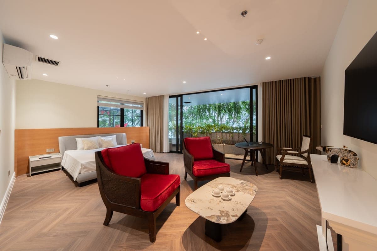 Balcony Studio for Rent in West Lake, Hanoi