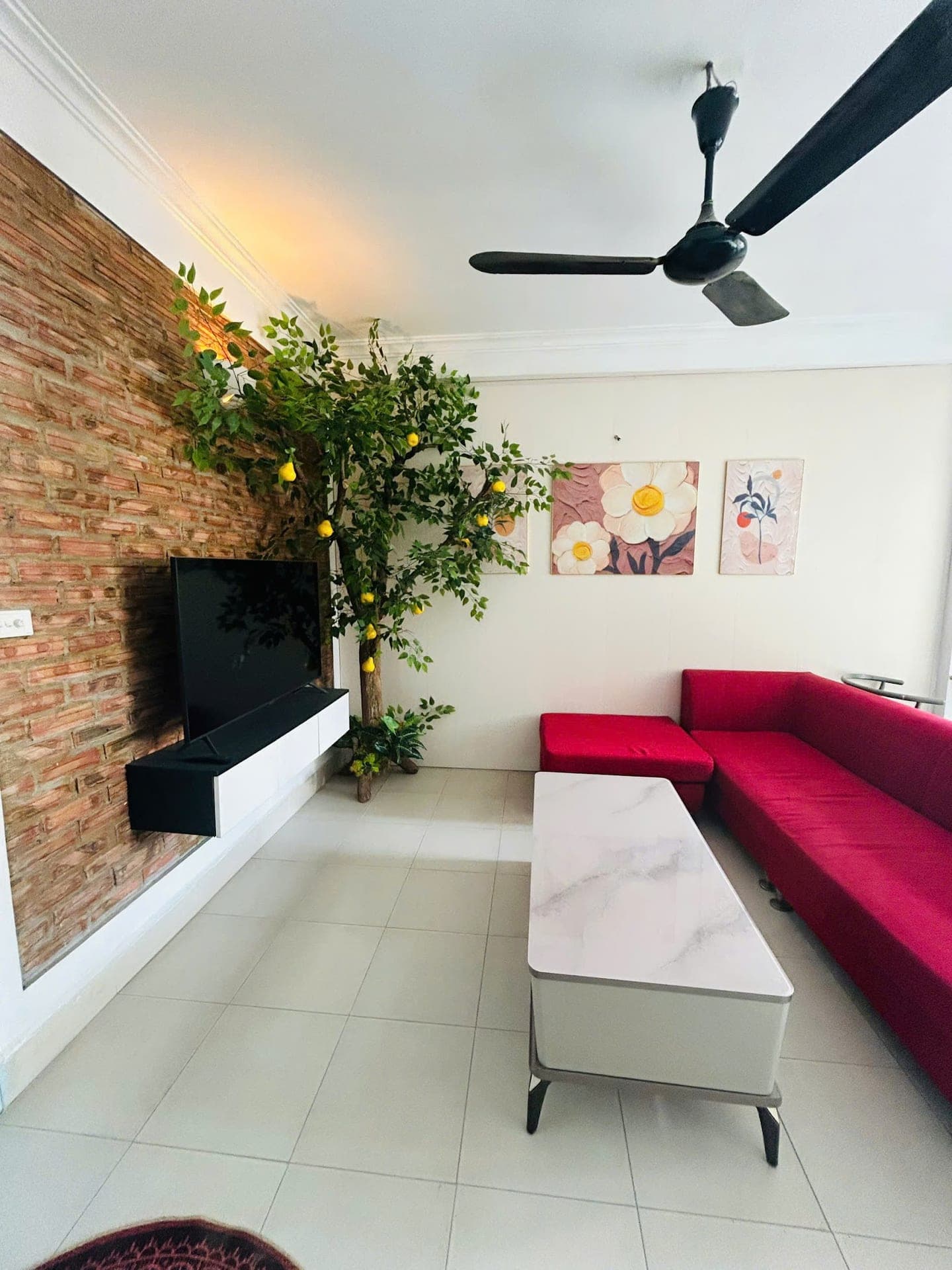 Furnished 1-Bedroom Apartment on To Ngoc Van, Tay Ho, Ha Noi, Tây Hồ