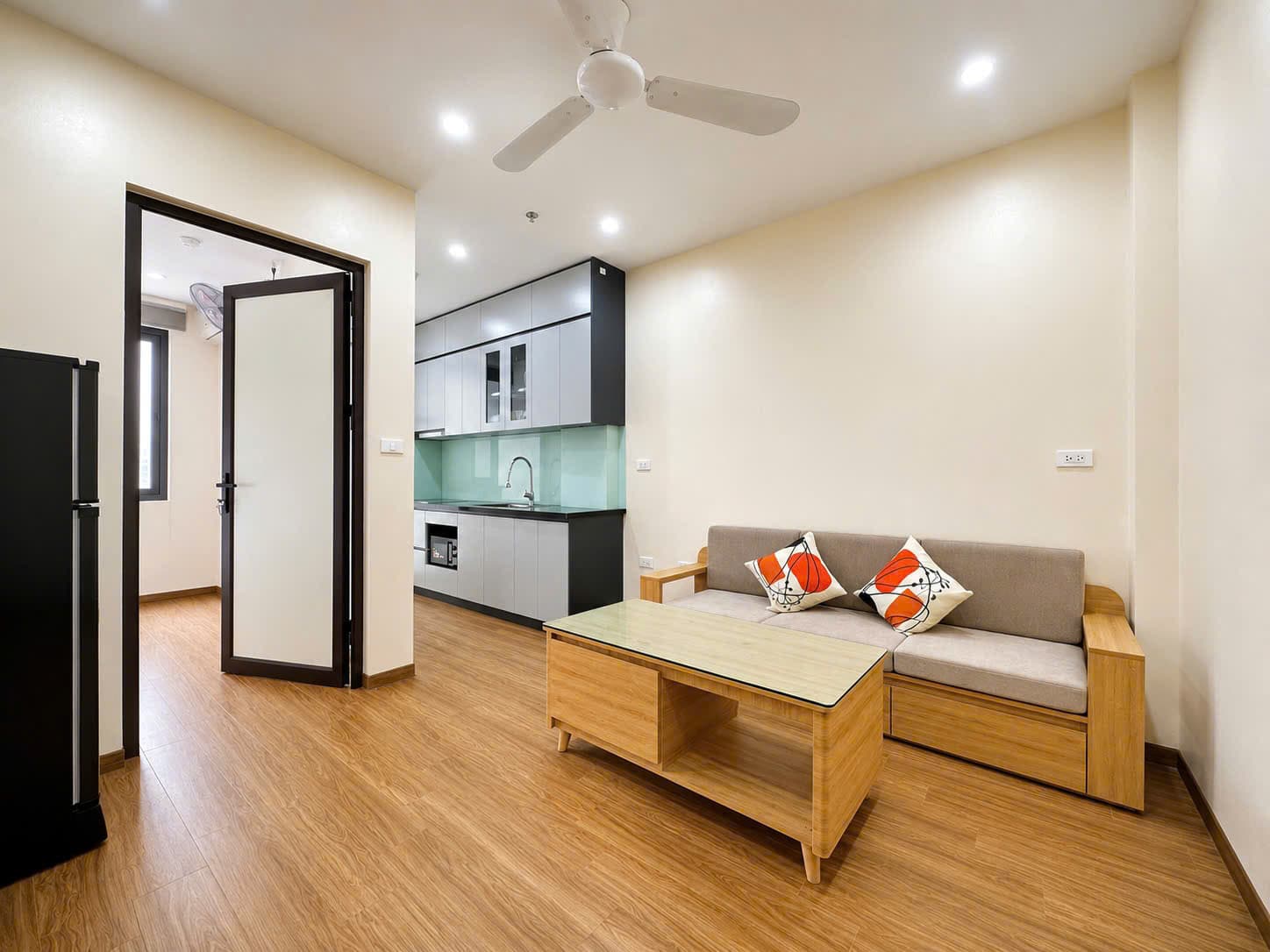 New Starter 1-Bedroom Apartment on Tay Ho Street, Tây Hồ · Unit 6F