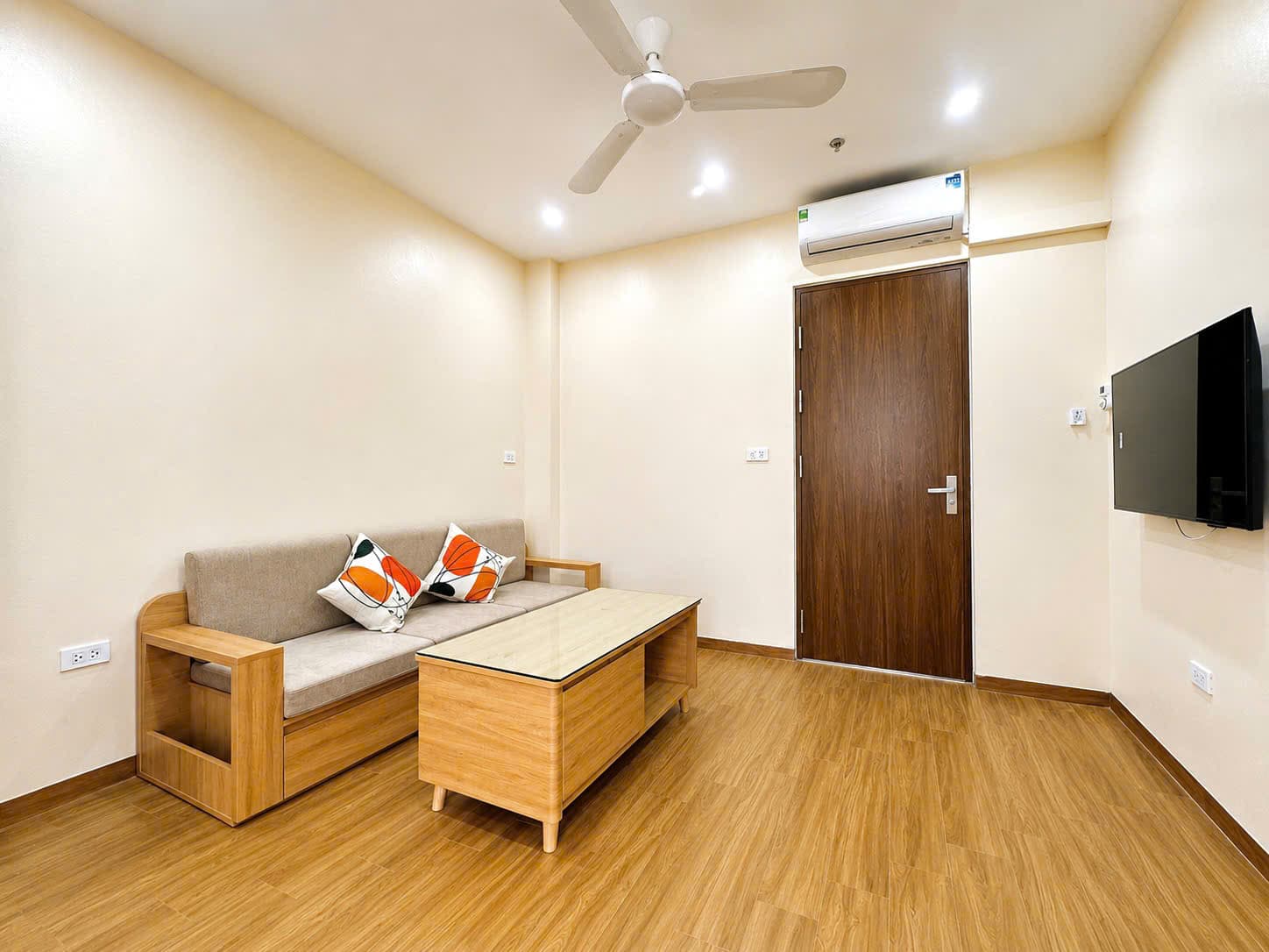 New Starter 1-Bedroom Apartment on 11 Tay Ho Street, Tây Hồ