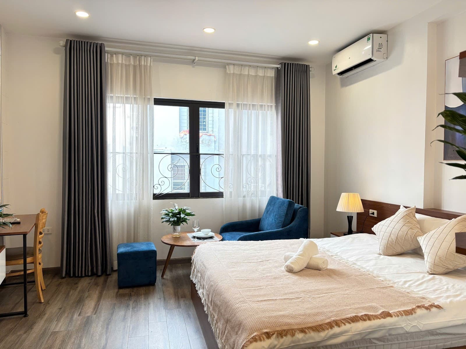 Budgeted Studio Apartment in Tay 2