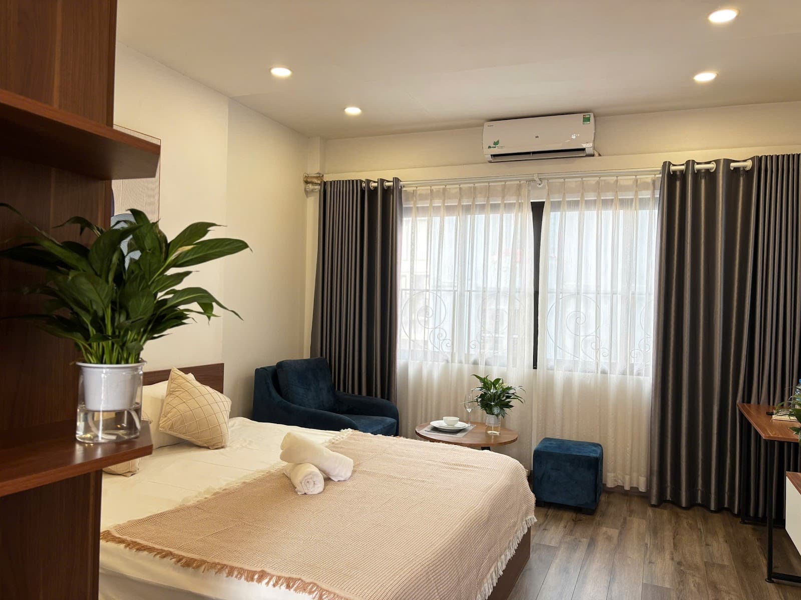 Studio at Trinh Cong Son walking Street 2