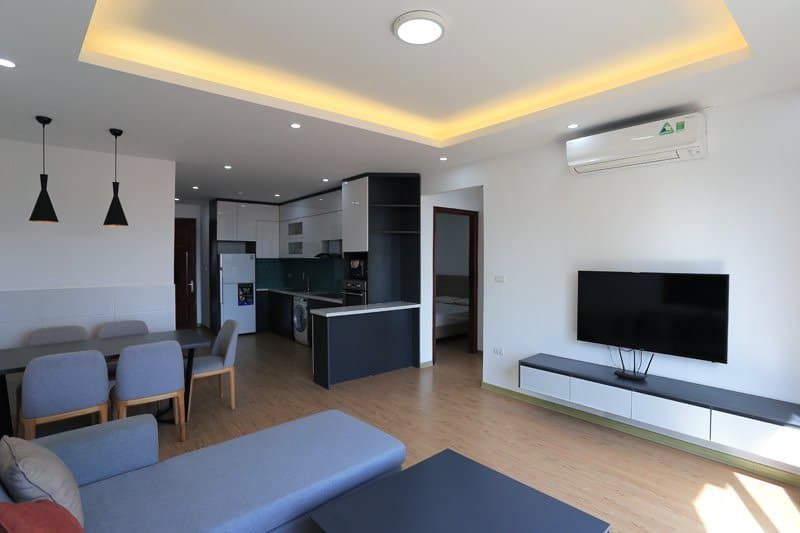 Popular 2-Bedroom Apartment on 236 Au Co, Tây Hồ 2