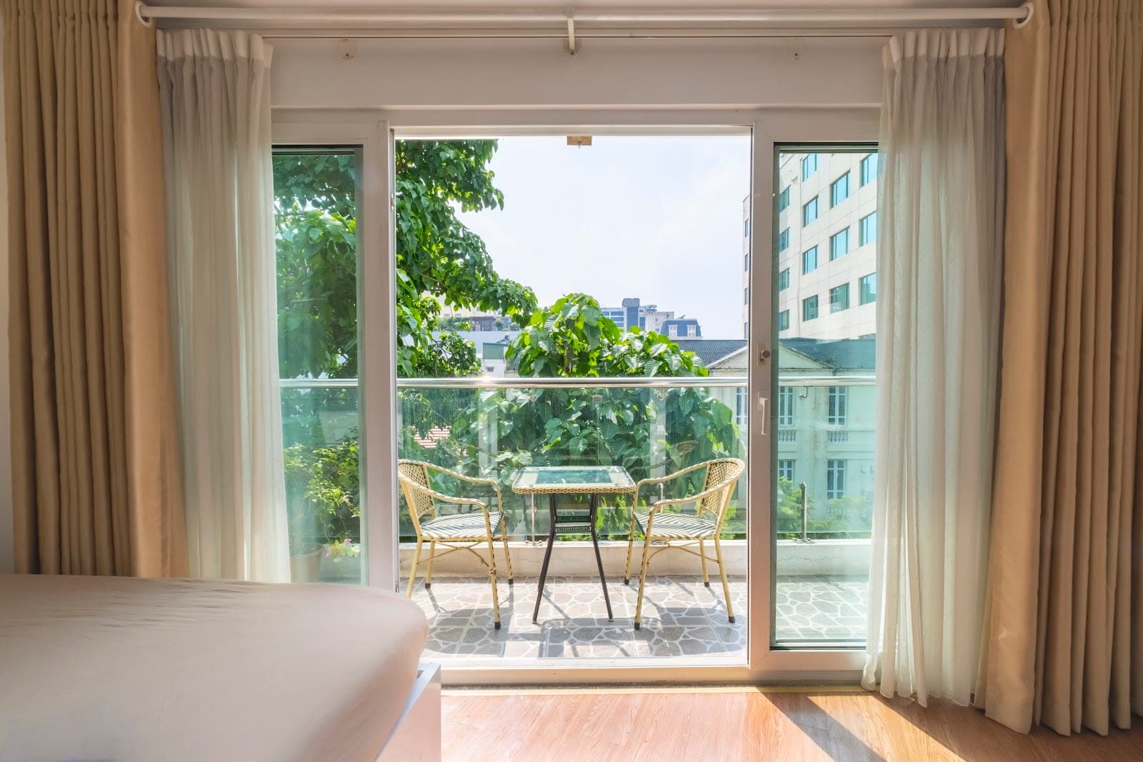 City View 1-Bed Apartment in Hoan Kiem