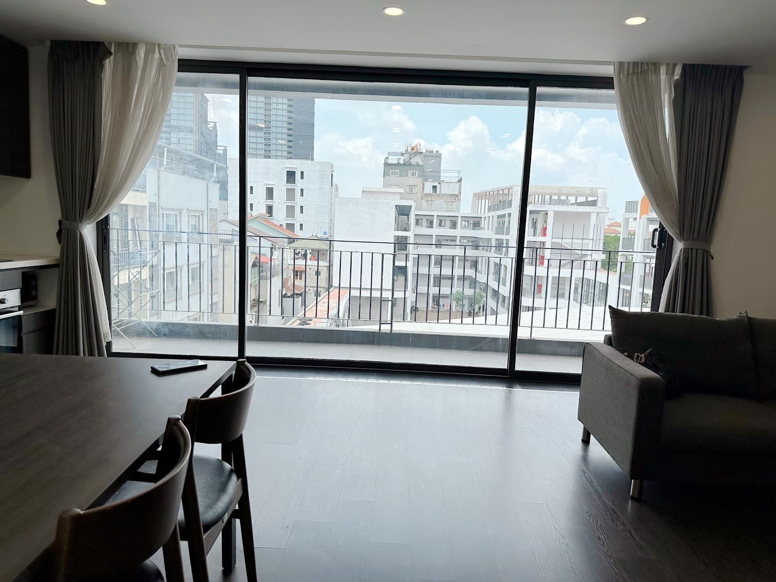 Spacious Apartment at To Ngoc Van 2