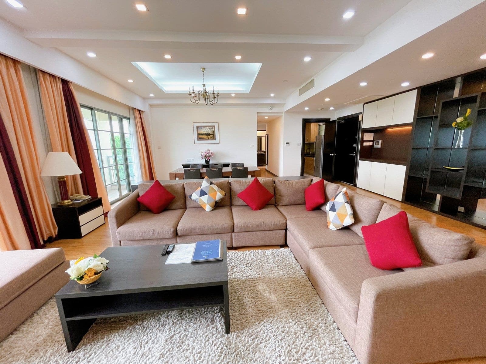 Garden View 4-Bed Apartment for Rent in West Lake, Hanoi