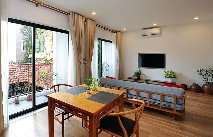 Japanese Style 1-Bedroom Apartment with Balconyin Tây Hồ · Lane 31 Xuan Dieu · Ref A60819 2