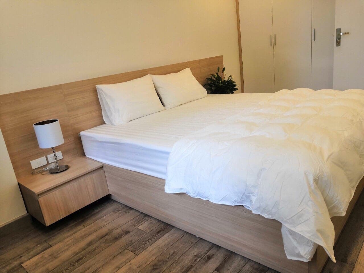 Cozy 1-Bedroom Apartment at Tay Ho 3