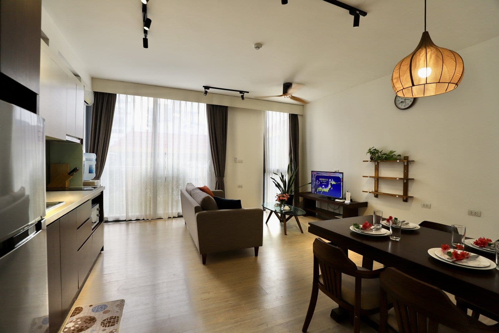 1-Bedroom Apartment with Balcony on Kim Mã, Ba Đình