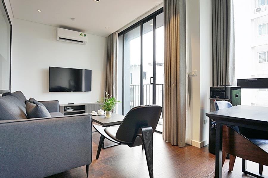 Balcony 1-Bed Apartment in Tây Hồ · No. 2B Lane 25 Tay Ho · Unit 602 3